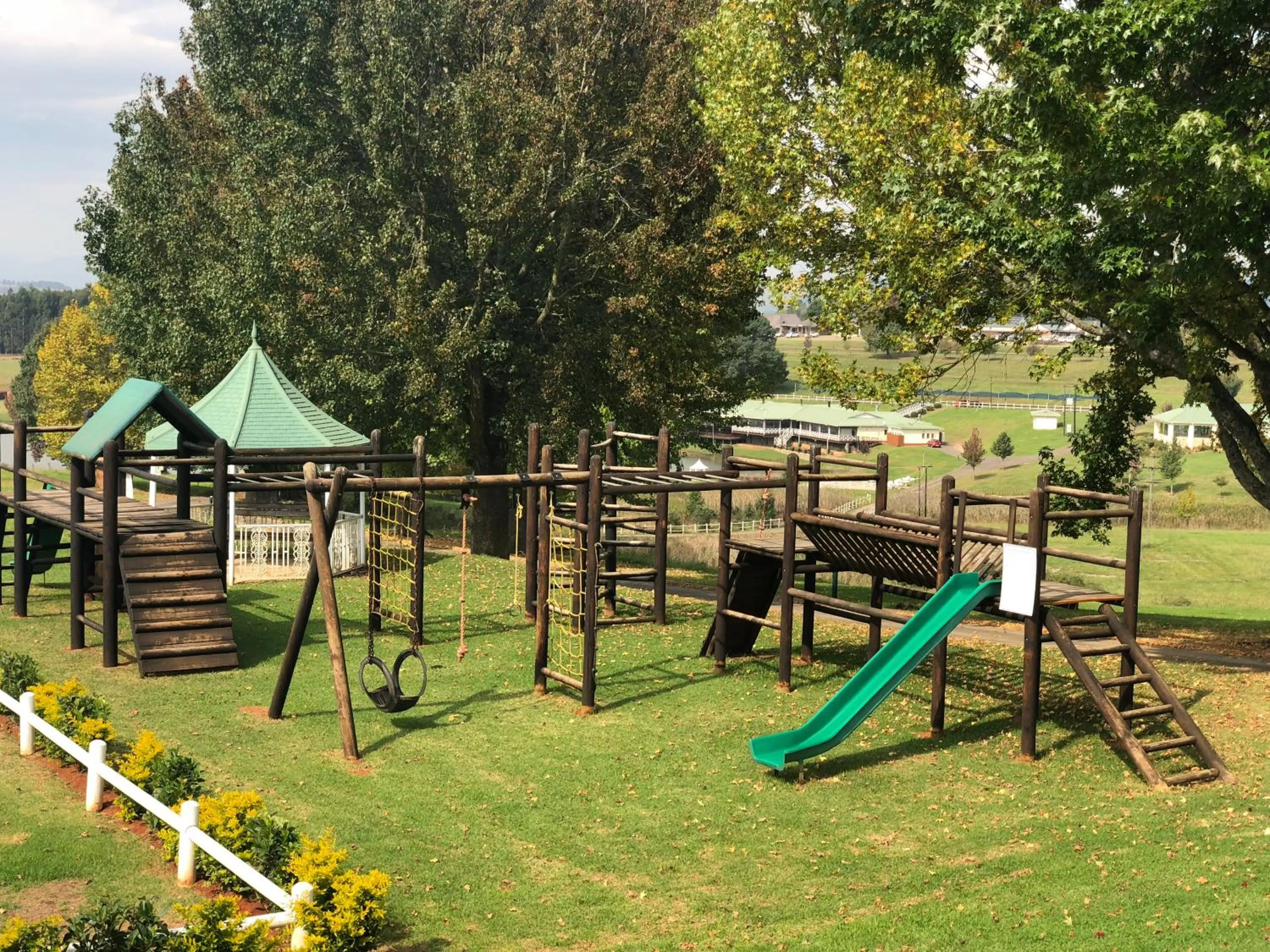 Children play ground in St Ives Lodge