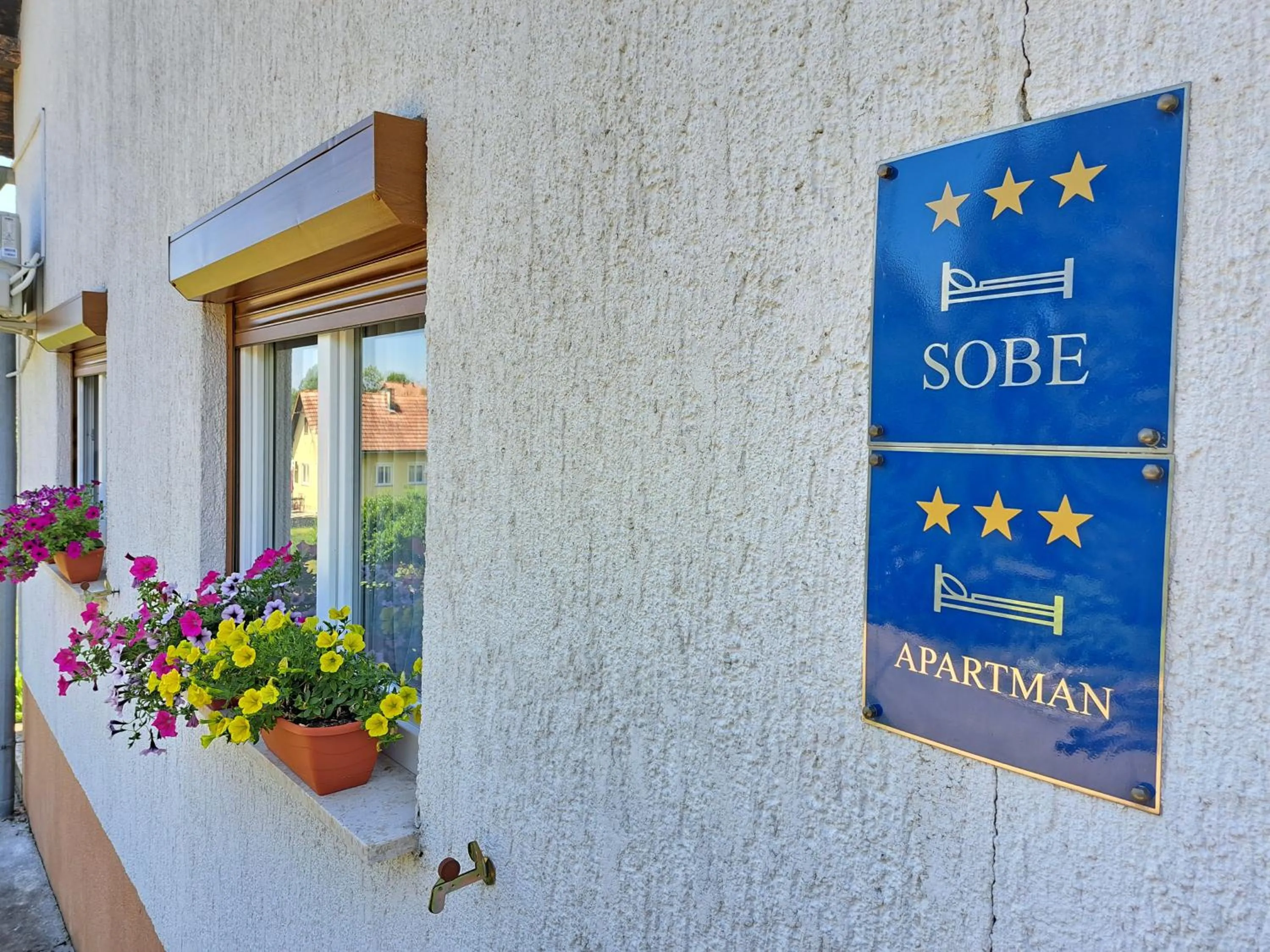 Property building in Guesthouse Zafran