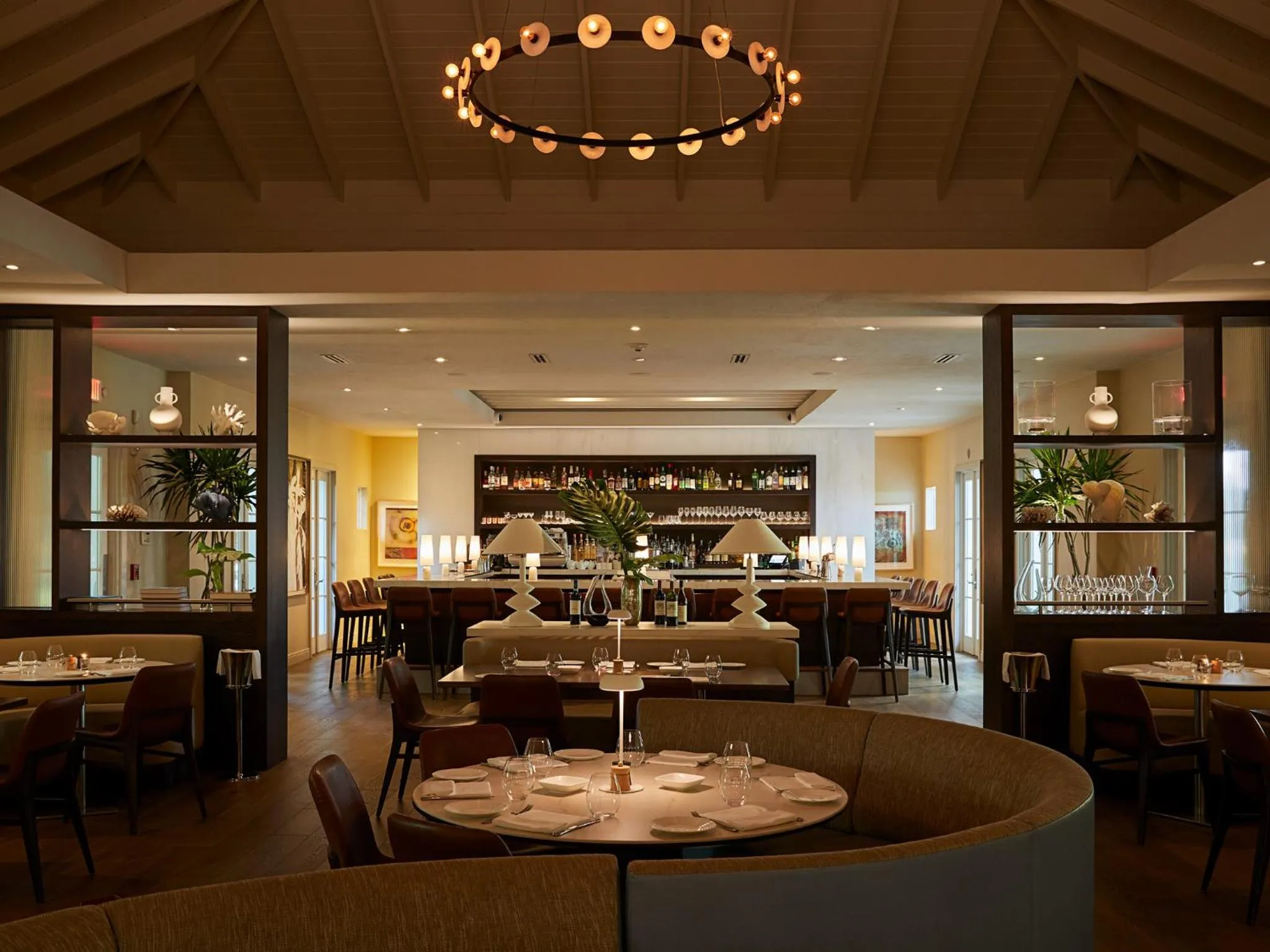 Restaurant/places to eat in The Island House