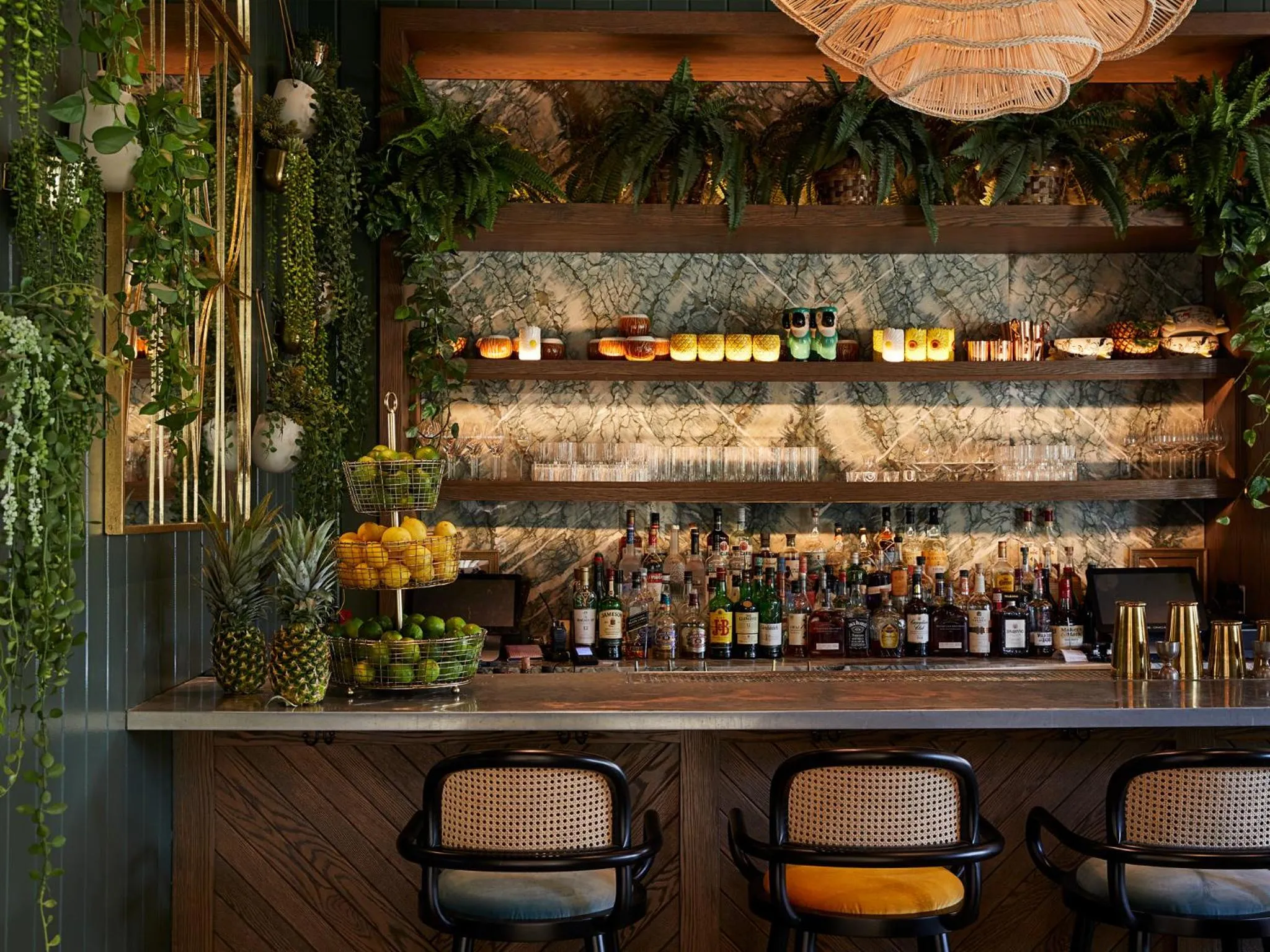 Restaurant/places to eat in The Island House