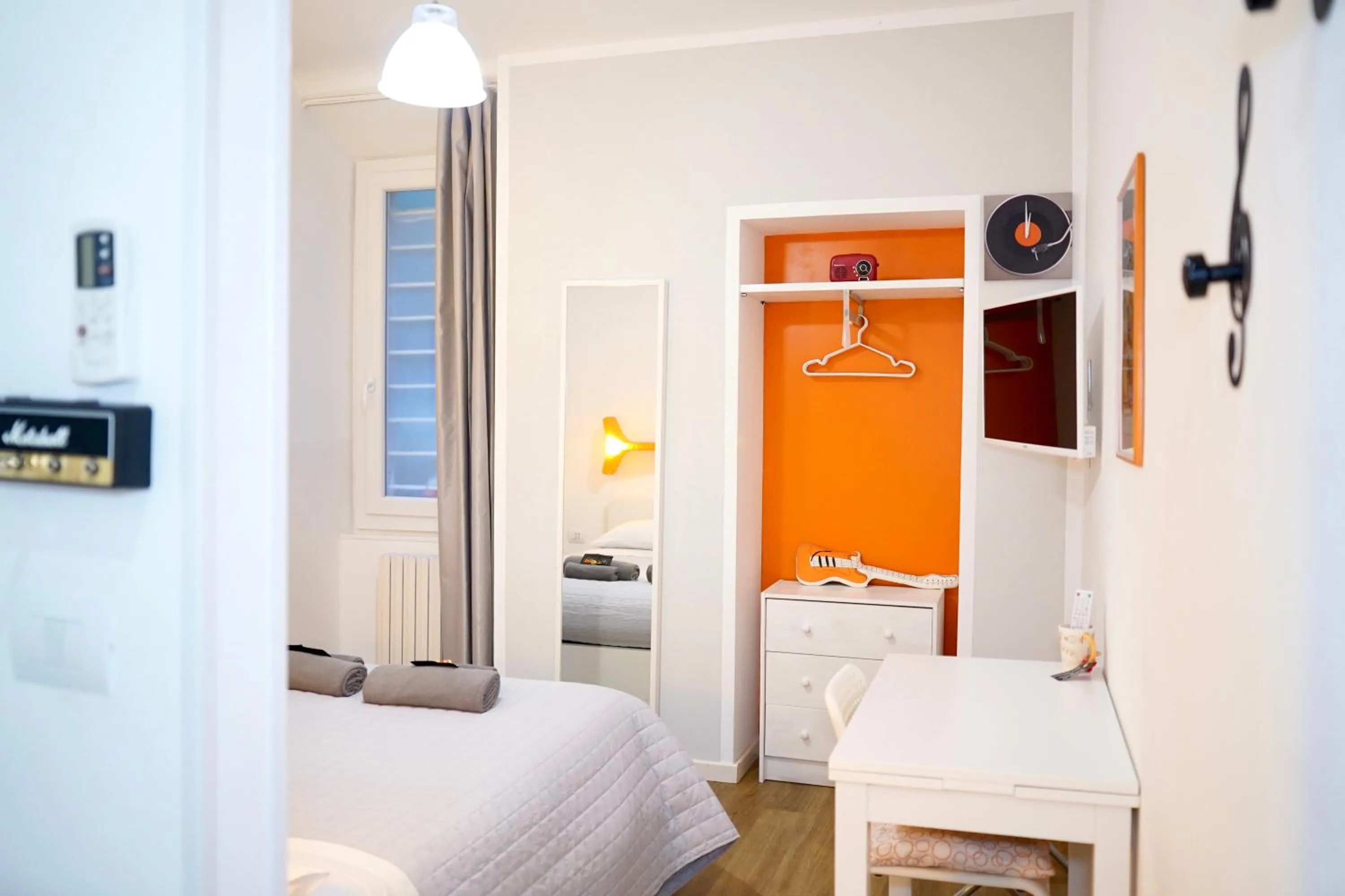 Bed in B&B Arts And Music