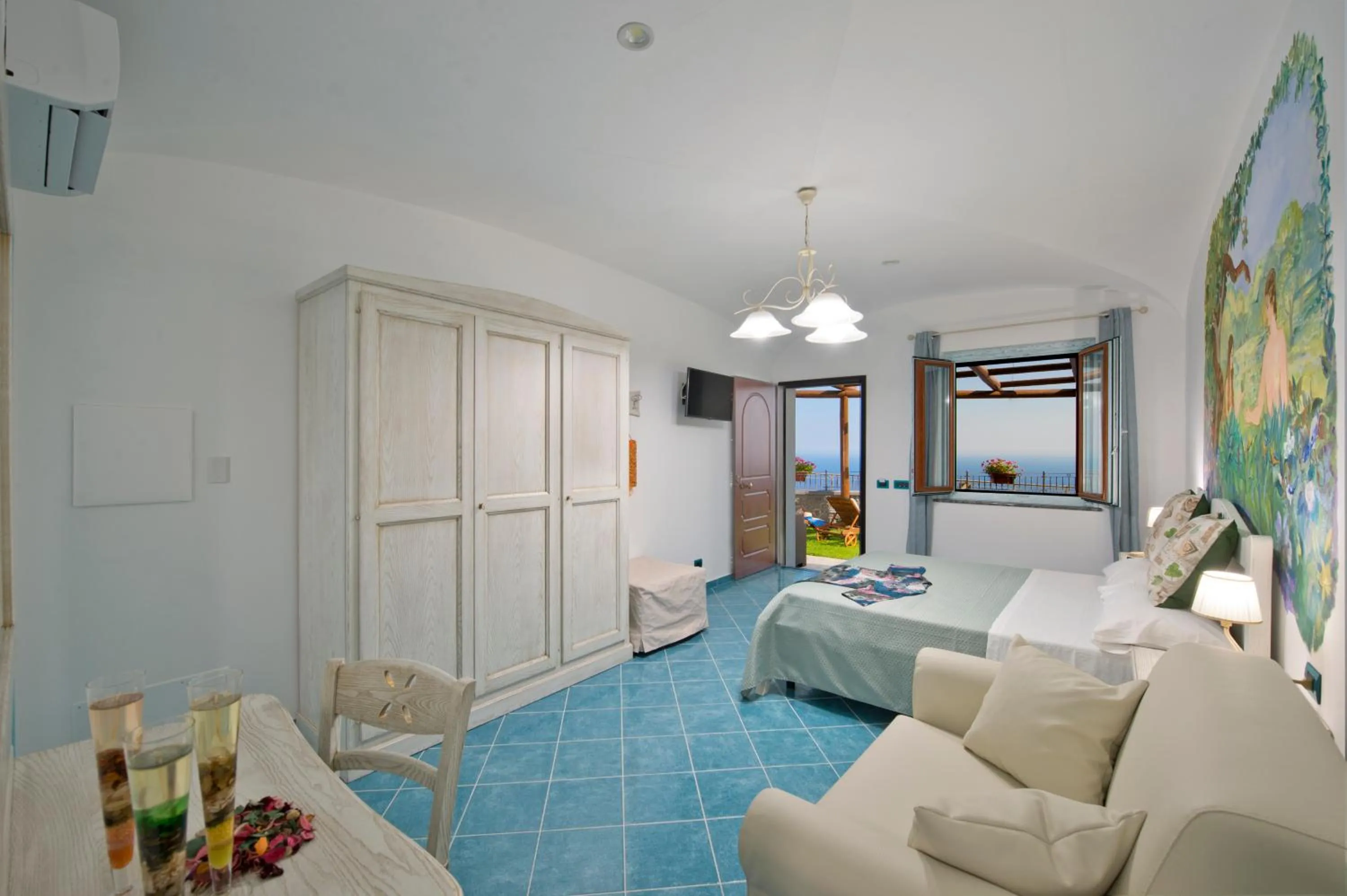 Bedroom, Bed in La Mela Blu