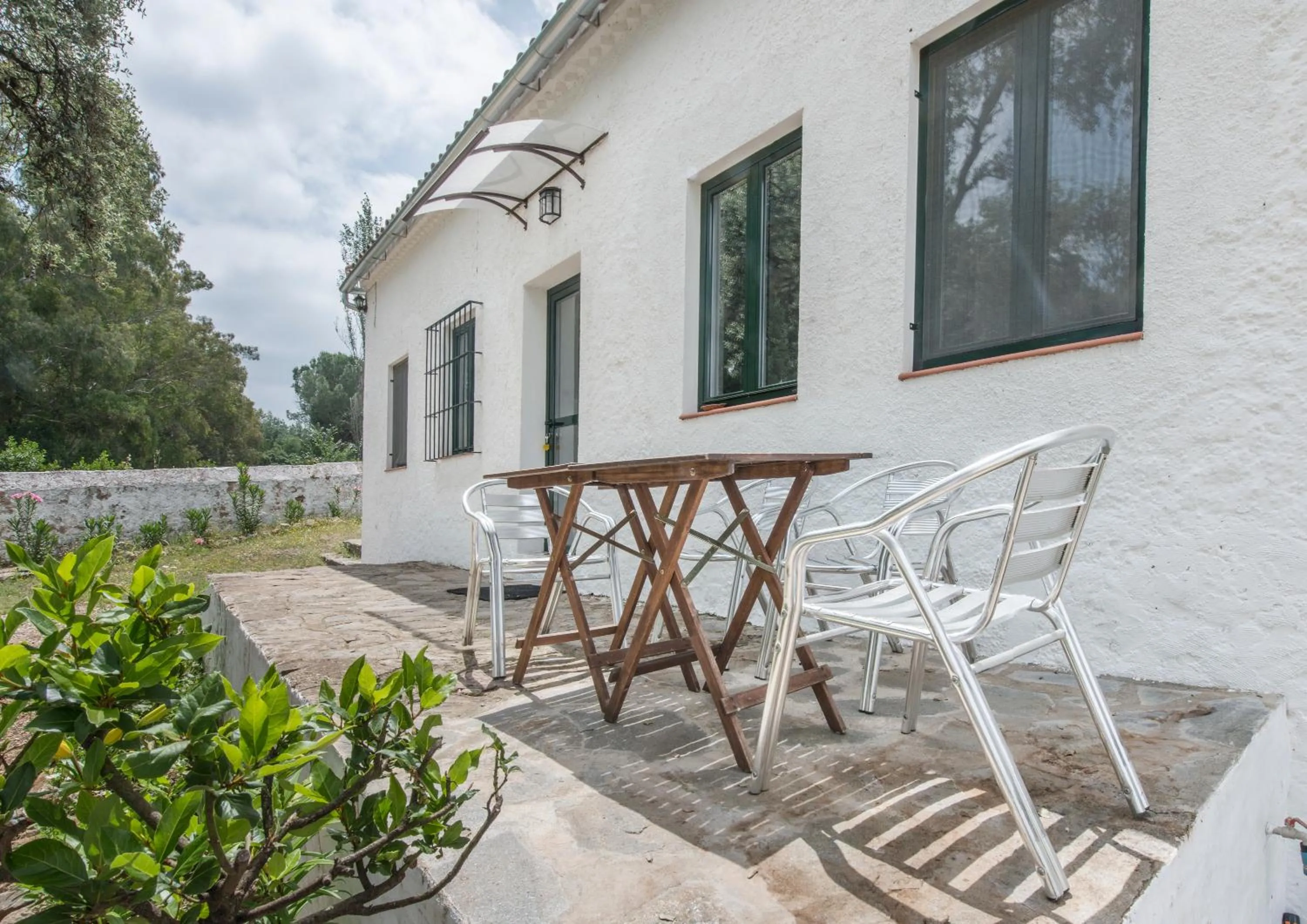 Three-Bedroom House in La Umbría de la Ribera