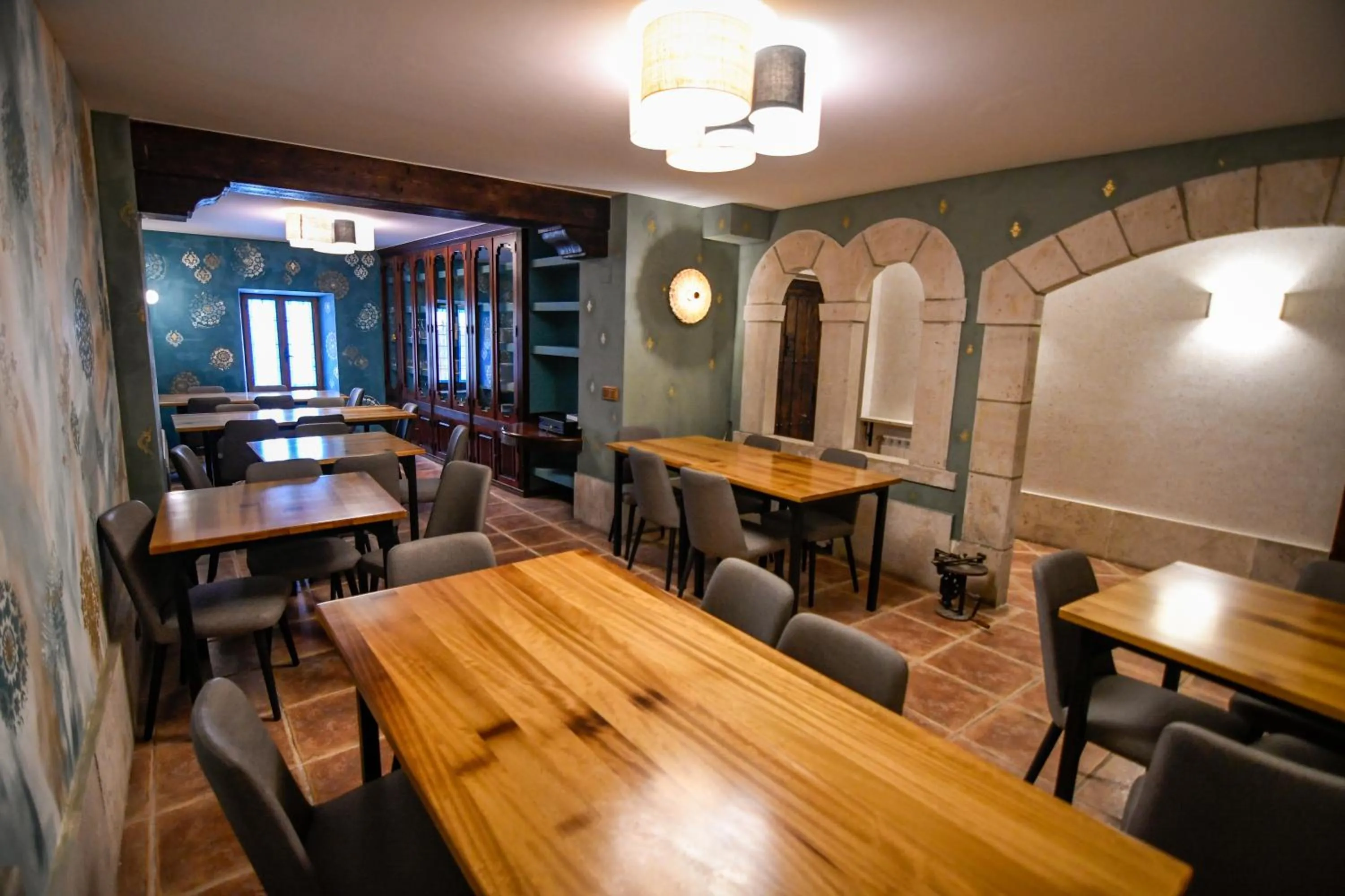 Restaurant/places to eat in La Cachava