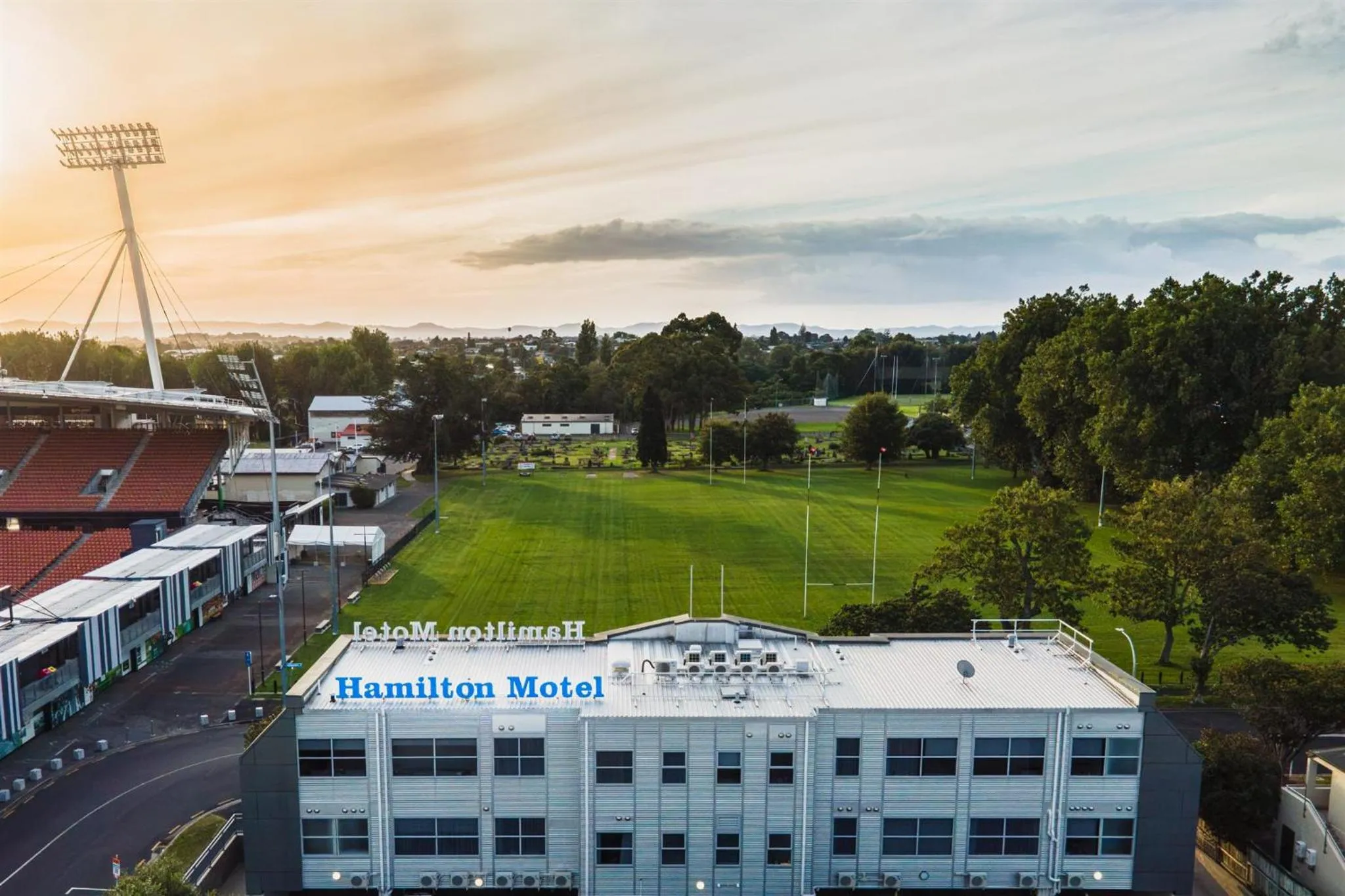Hamilton Motel