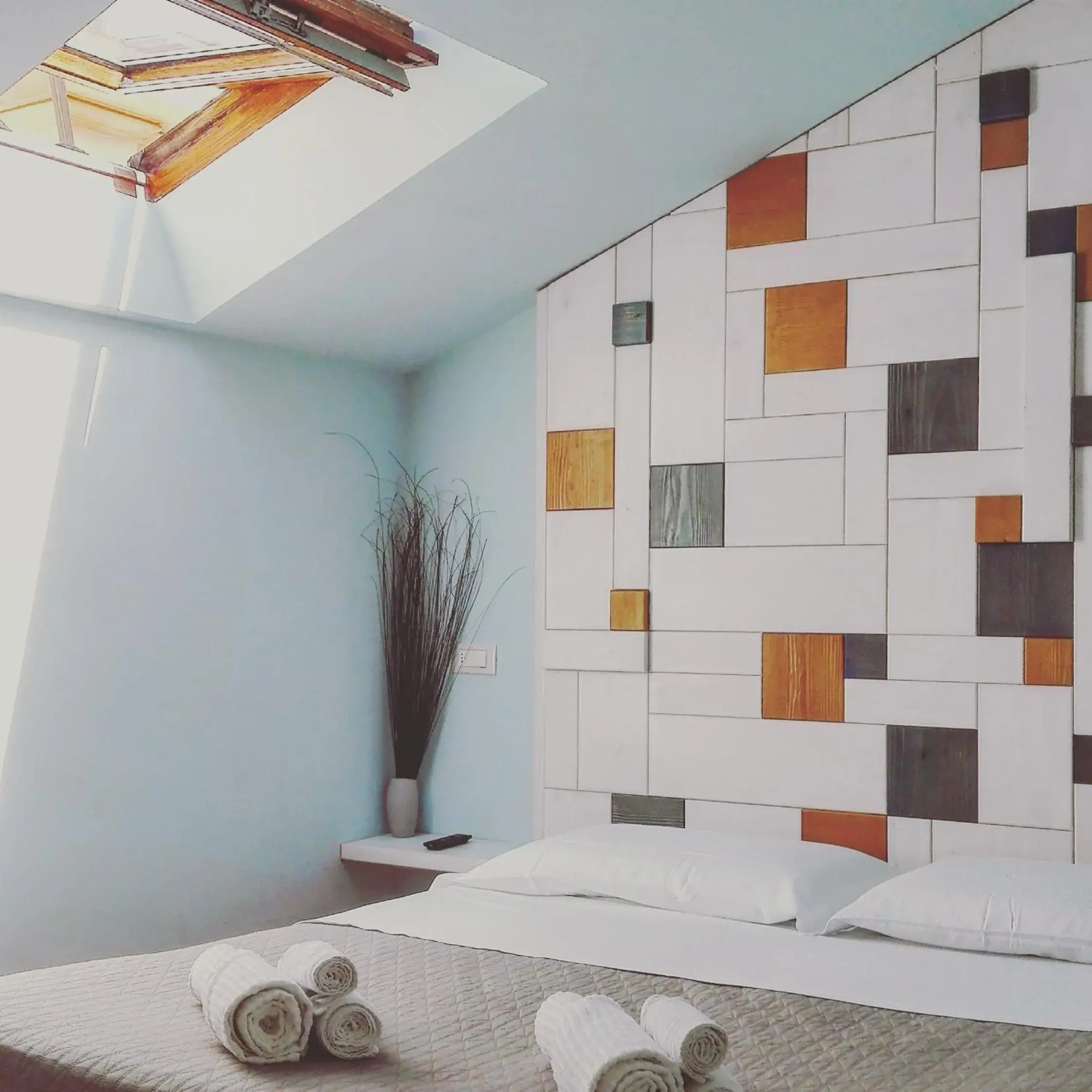 Double Room with Private Bathroom in Largo Fileni 7 Double Room with Private Bathroom in Largo Fileni 7