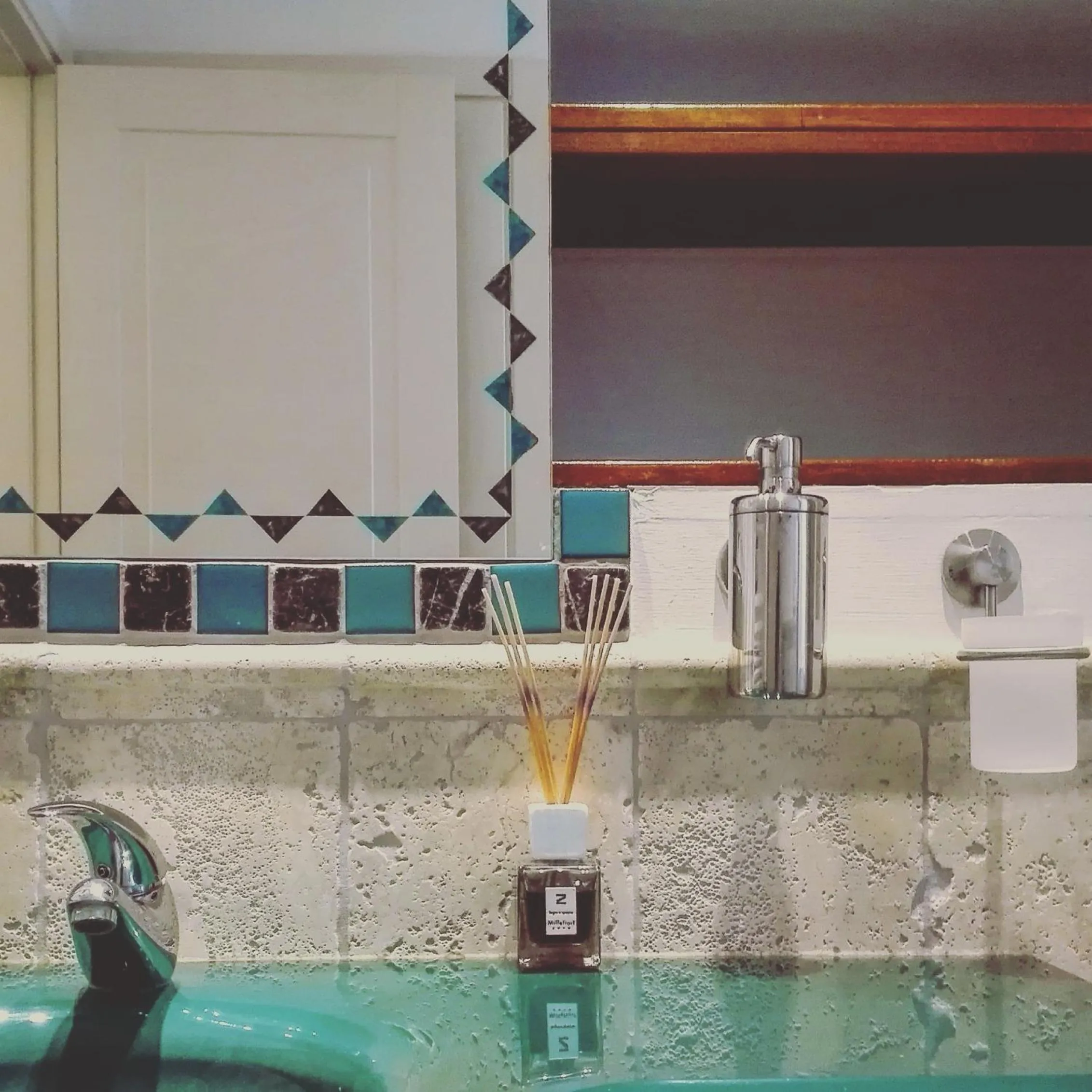 Photo of the whole room in Largo Fileni 7