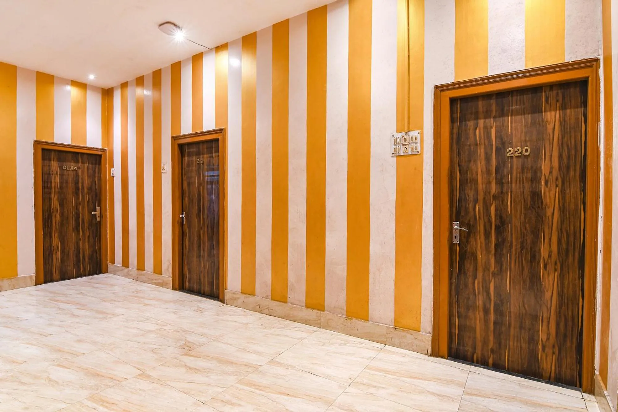 Lobby or reception in FabHotel Marina