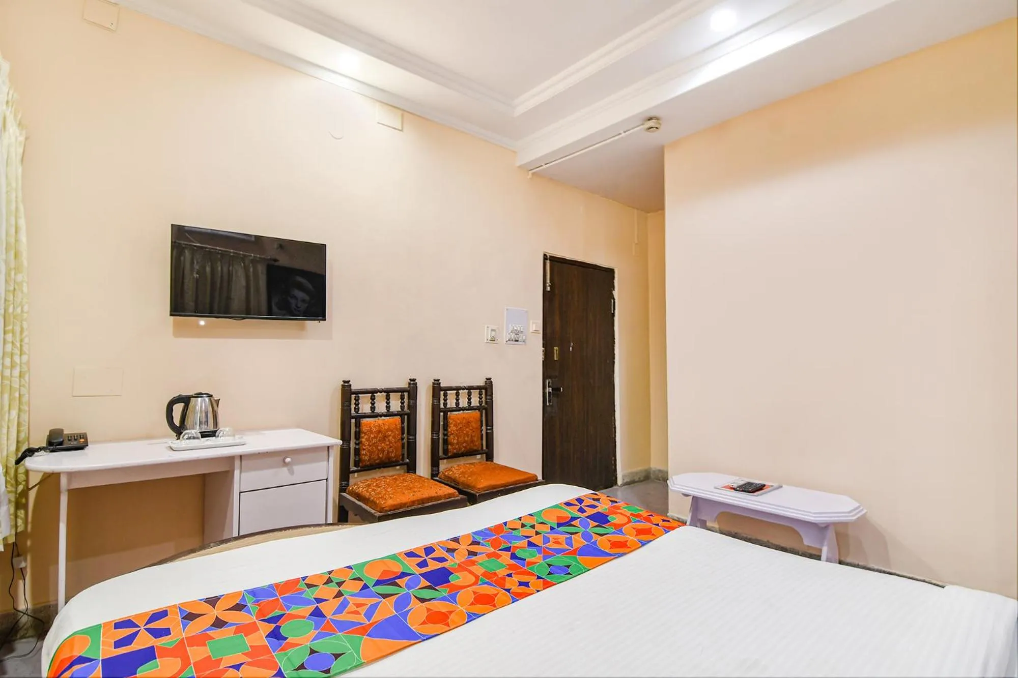 Bed in FabHotel Aayash - Nr City Center Metro Station