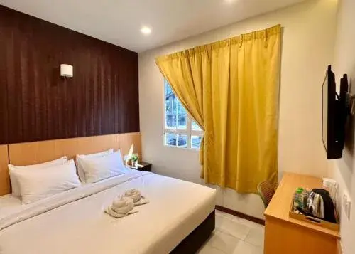 Swing & Pillows - Imbi Bukit Bintang Swing & Pillows - Imbi Bukit Bintang