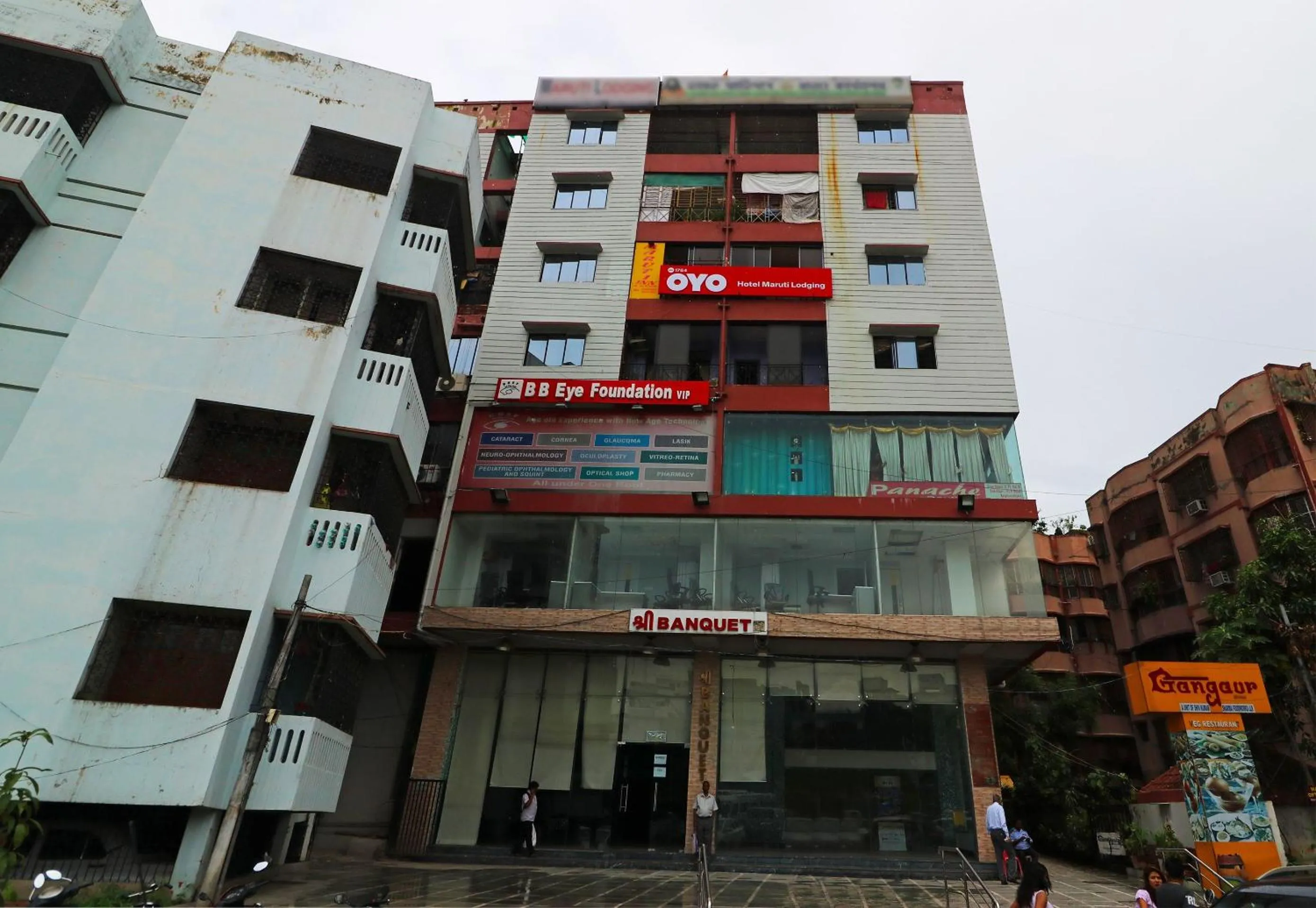 Facade/entrance in Super Hotel O Maruti Lodging