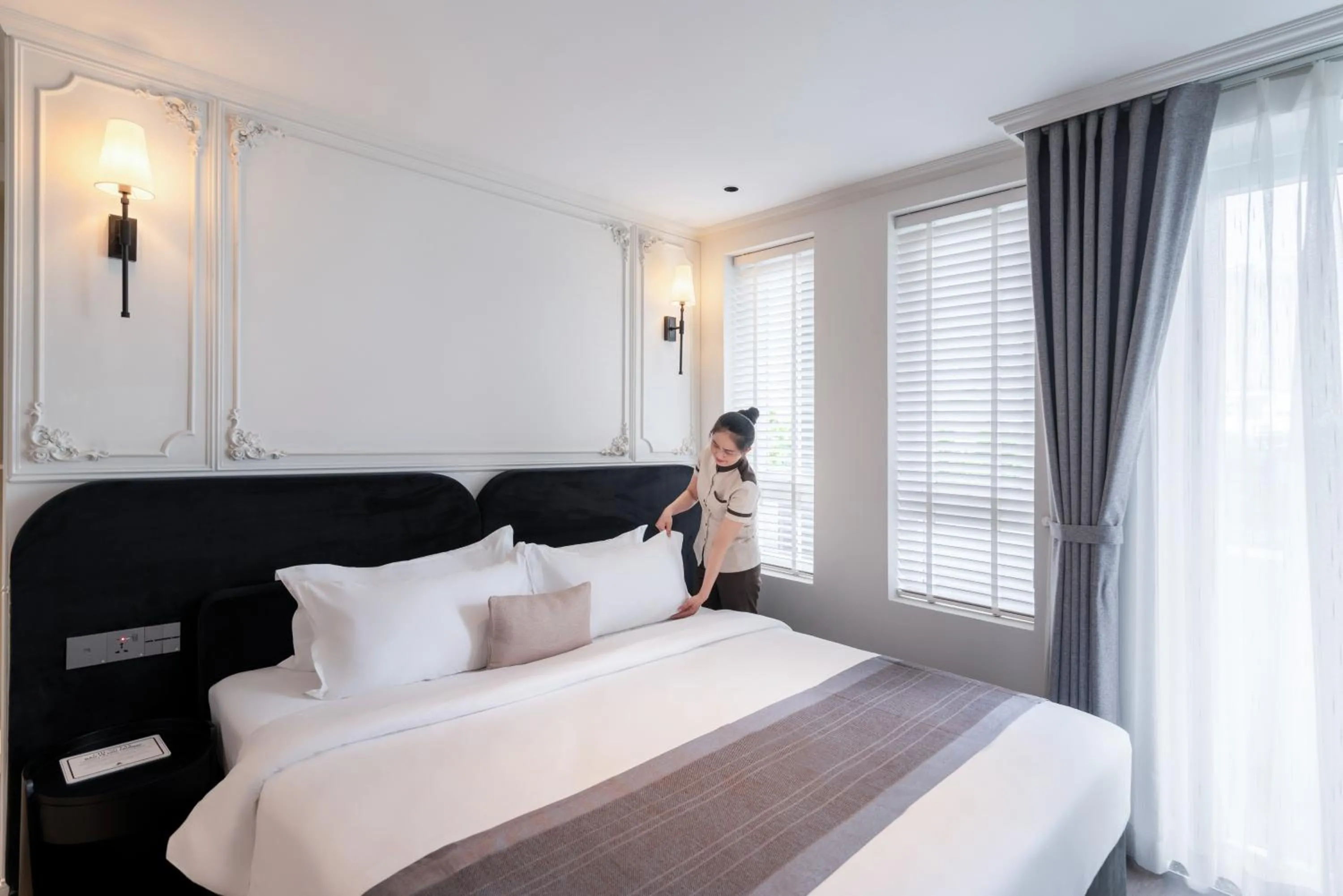 Deluxe Double Room with Balcony in AMANA Boutique Hotel - Than Van Nhiep