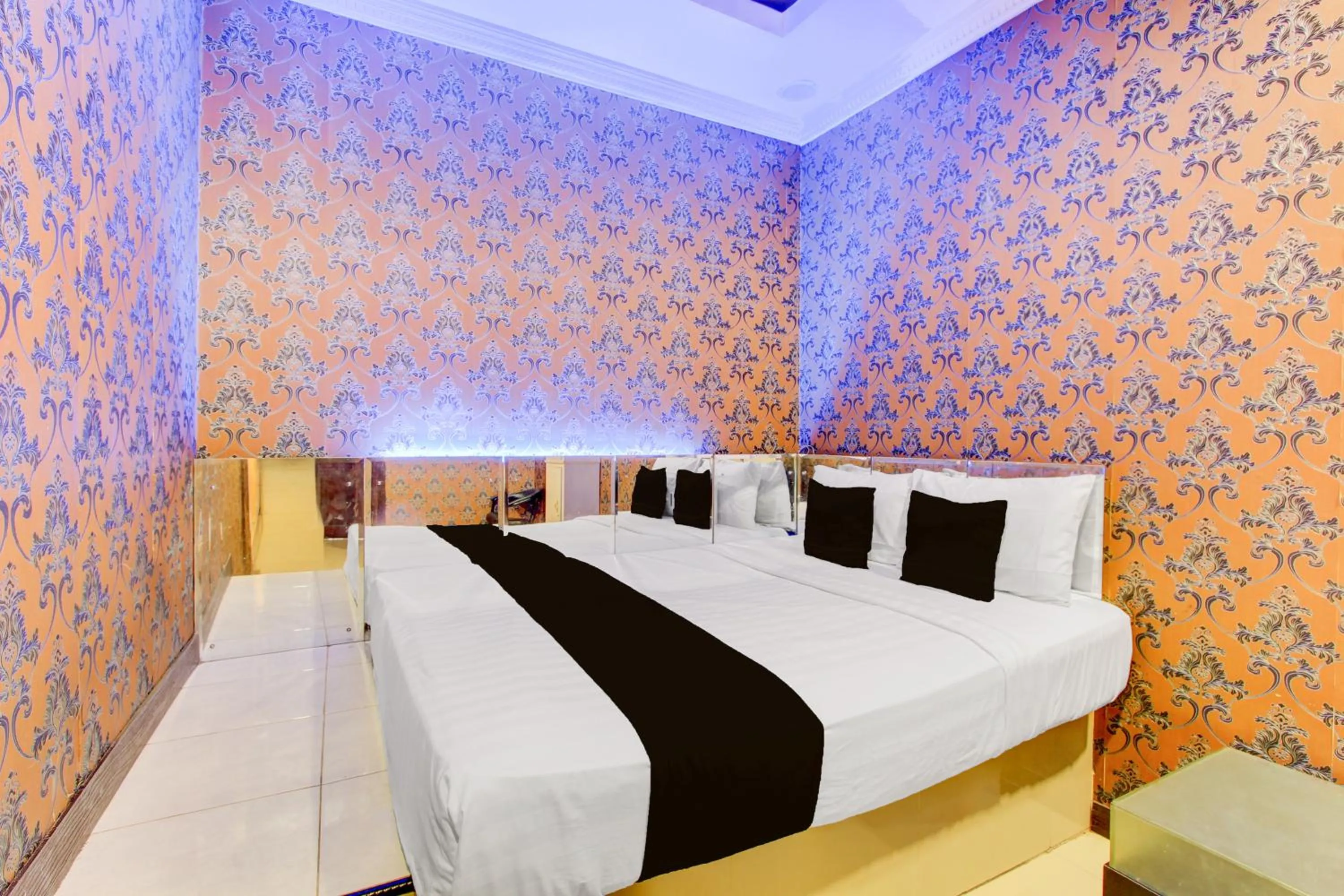 Bedroom, Bed in Collection O near Maguwoharjo Stadium formerly Graha Ngaso