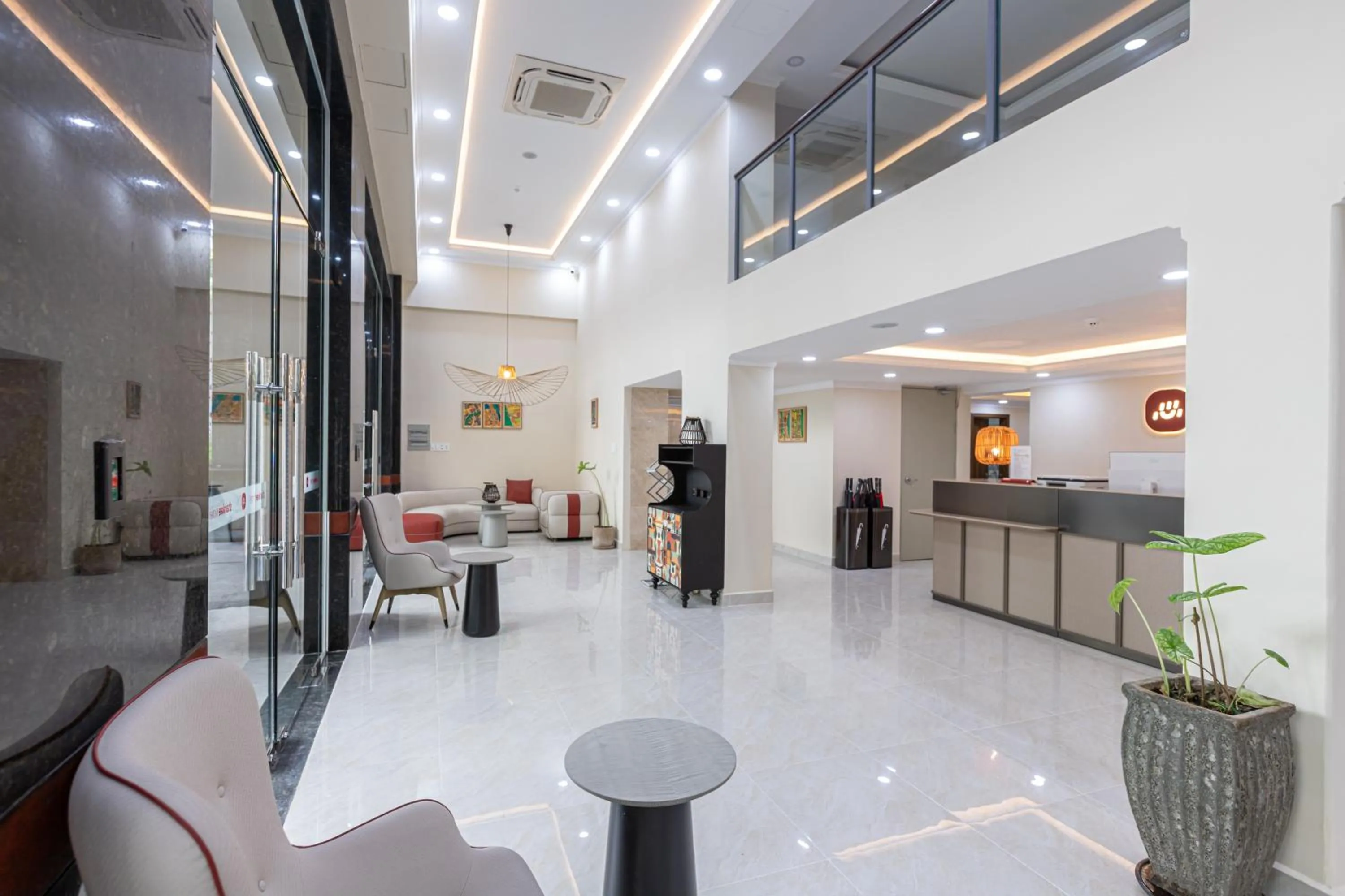 Property building in Shankee Hotel VN