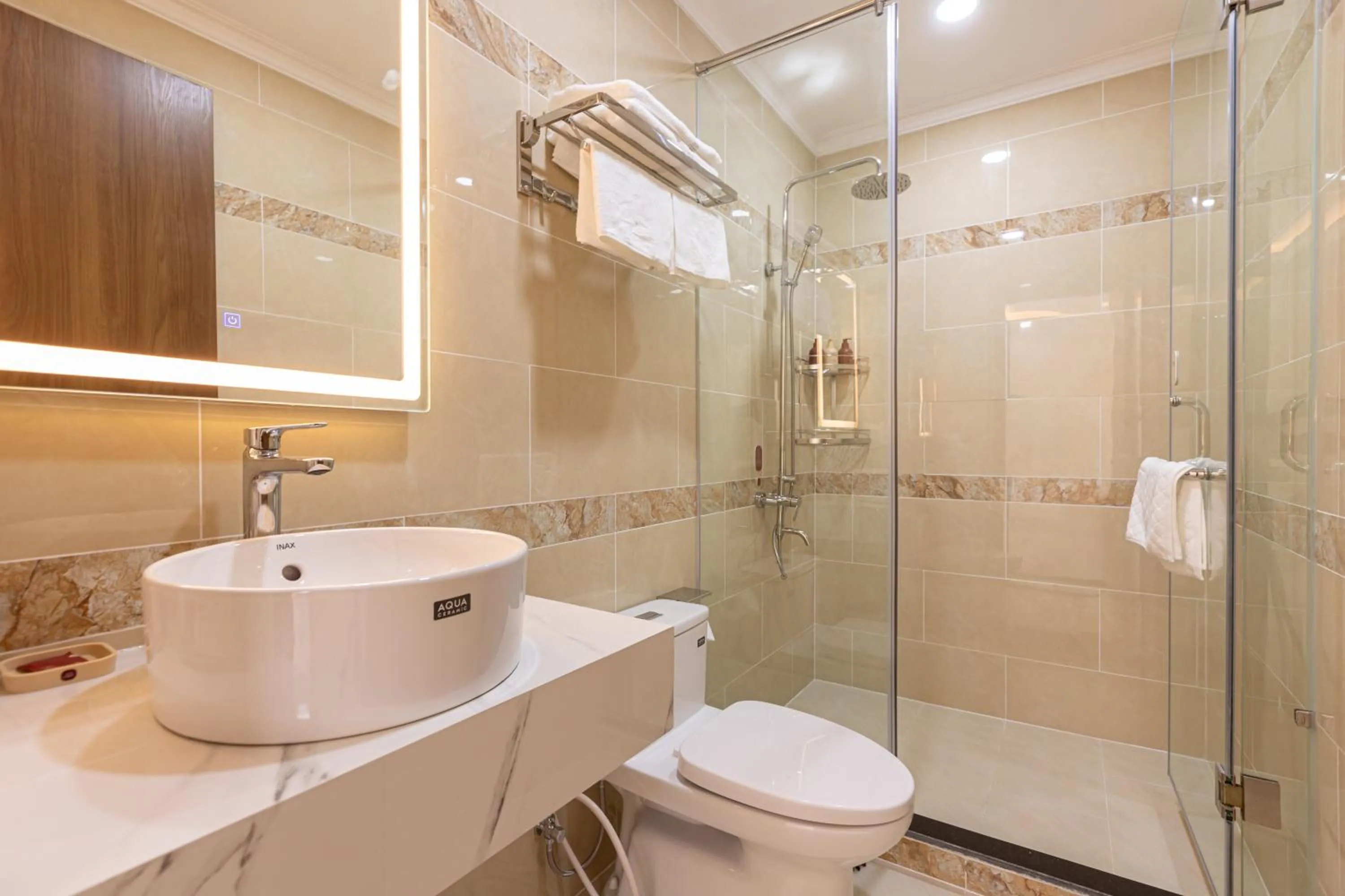 Bathroom in Shankee Hotel VN