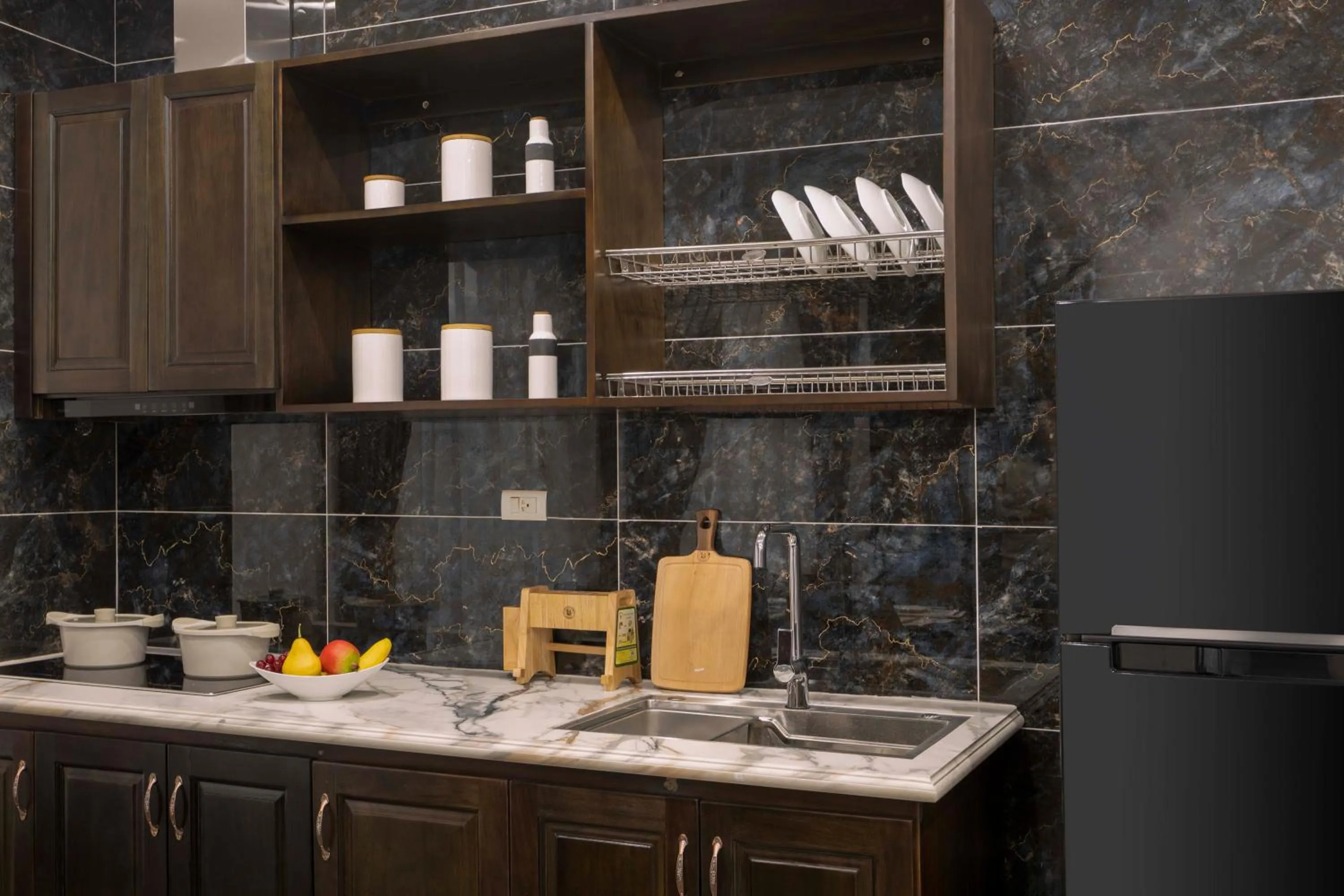 Kitchen or kitchenette in Hai An Hotel Suites Ha Noi