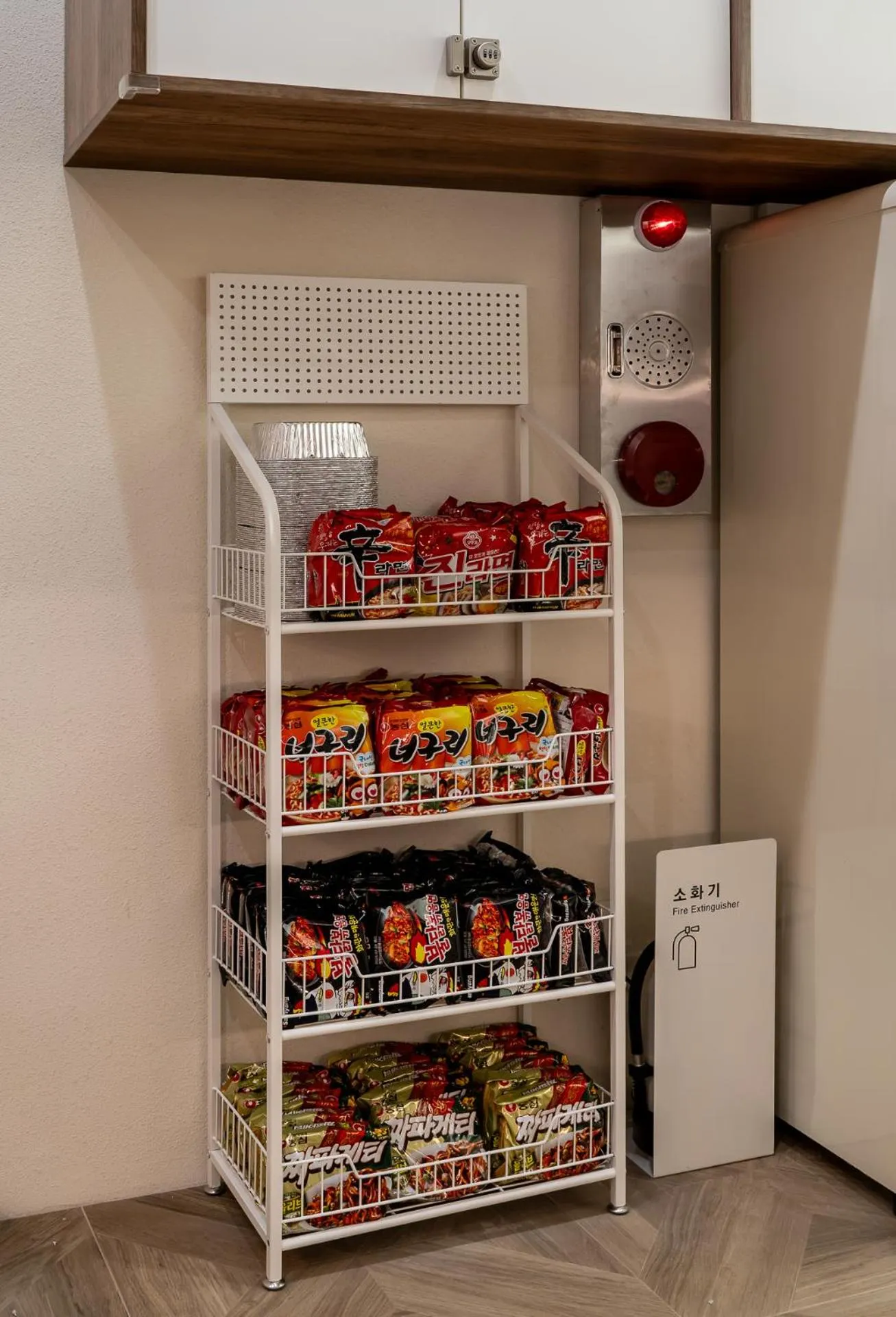 Restaurant/places to eat in Stay Sai