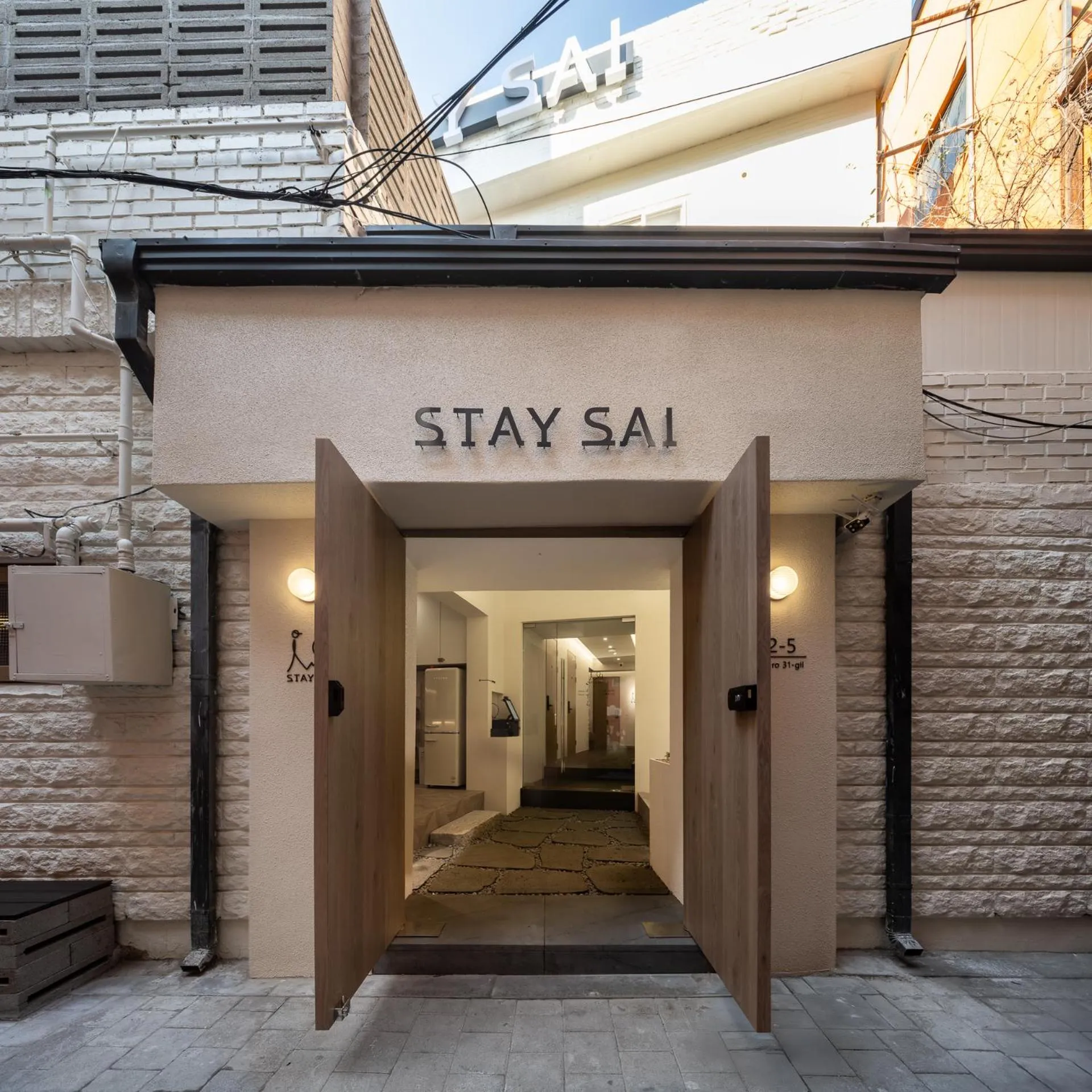 Facade/entrance in Stay Sai
