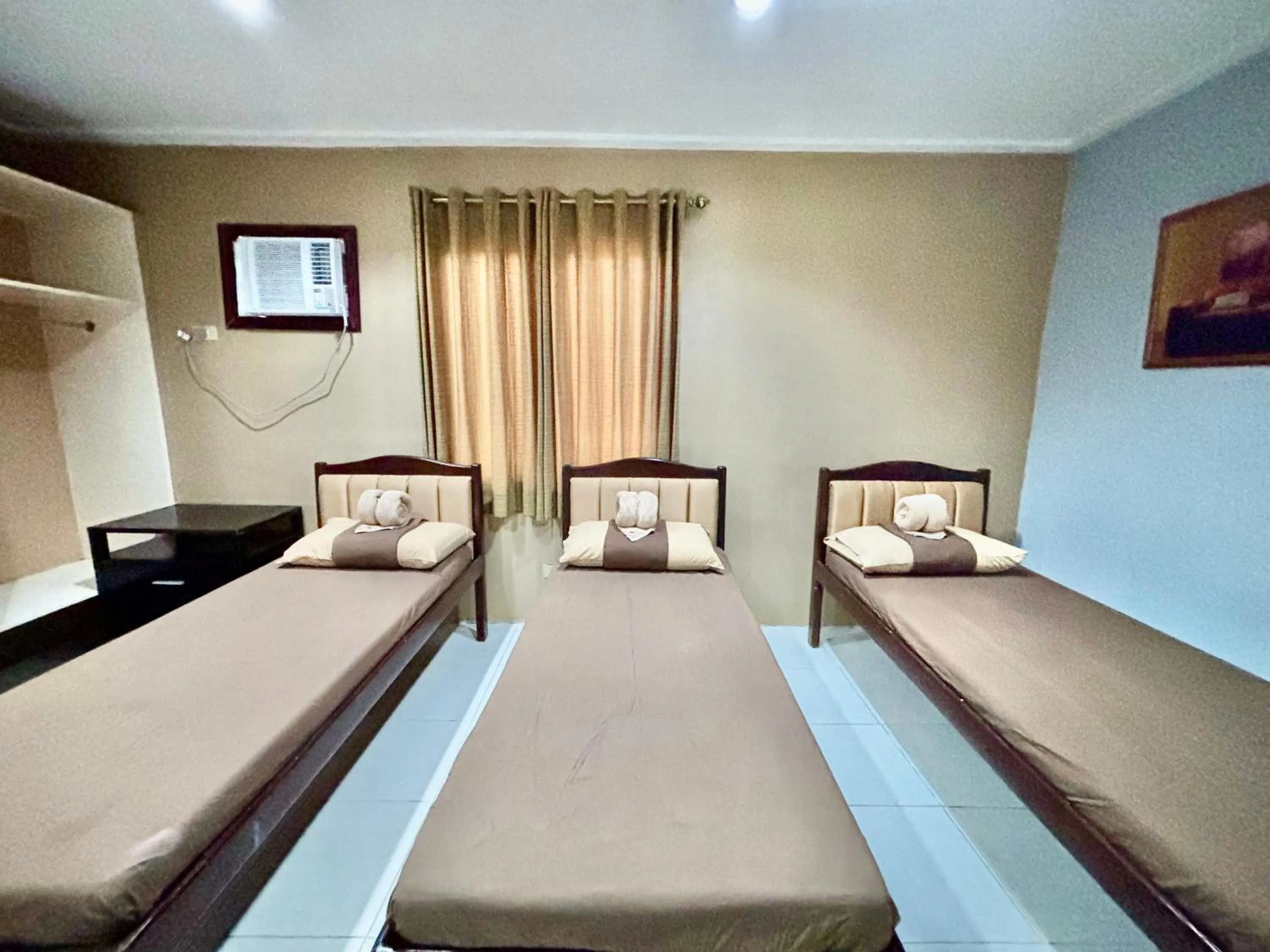 Bed in D' Leonor Inland Resort and Adventure Park