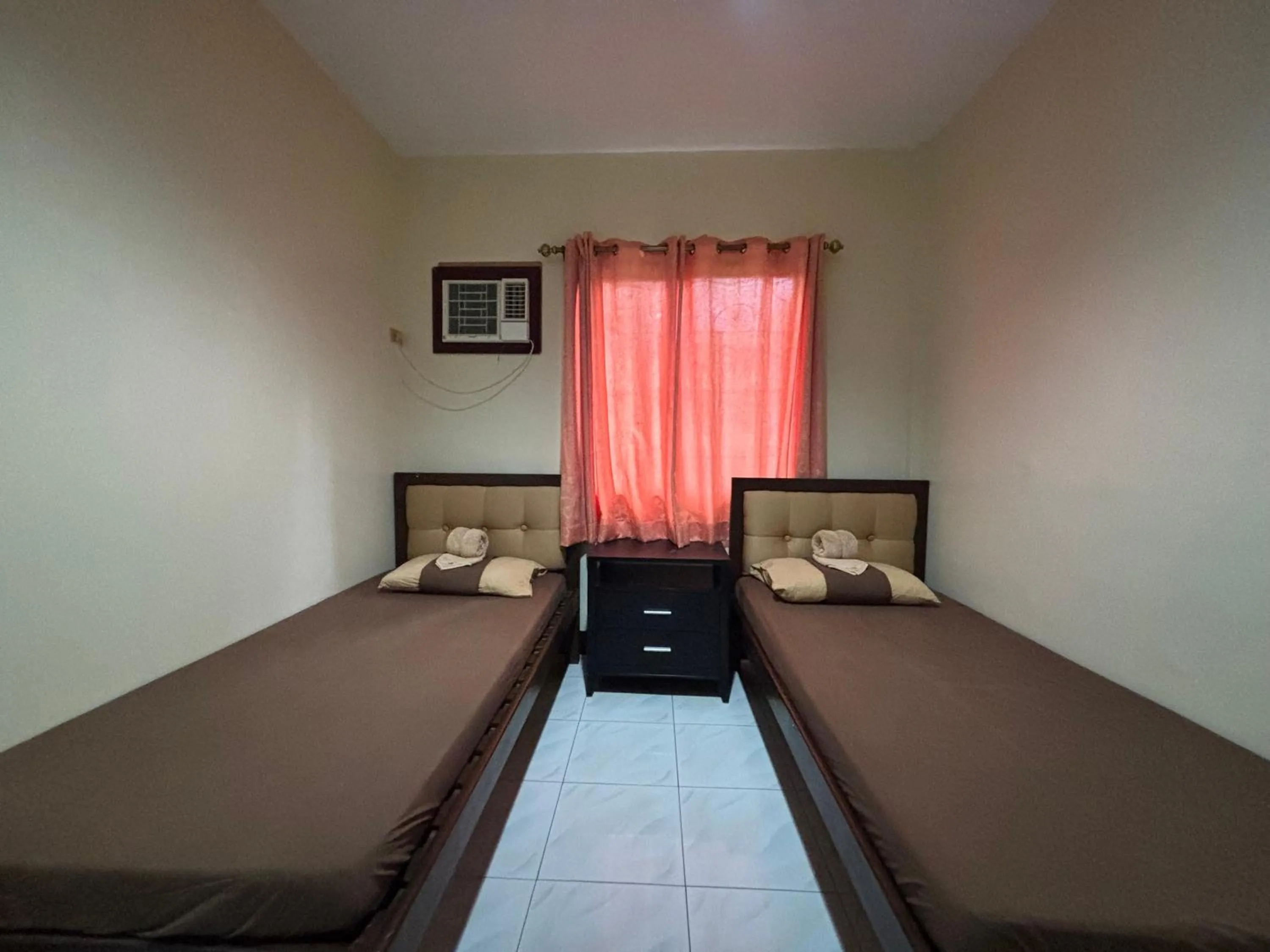 Bed in D' Leonor Inland Resort and Adventure Park