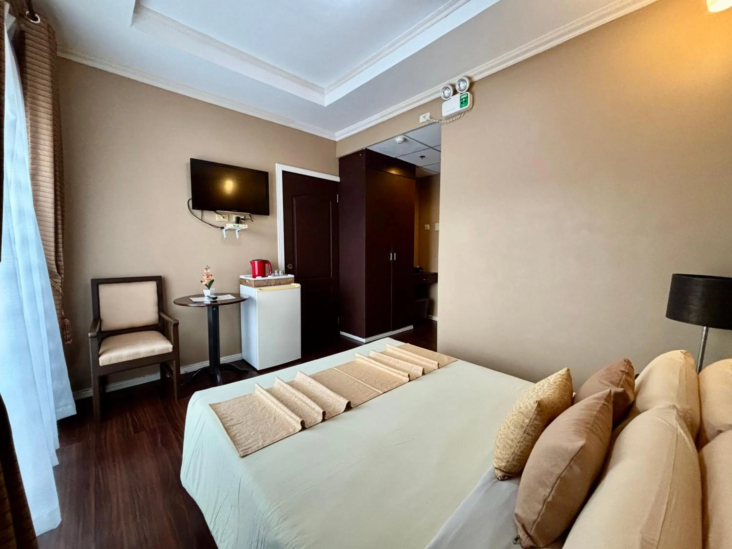 Bed in D' Leonor Inland Resort and Adventure Park