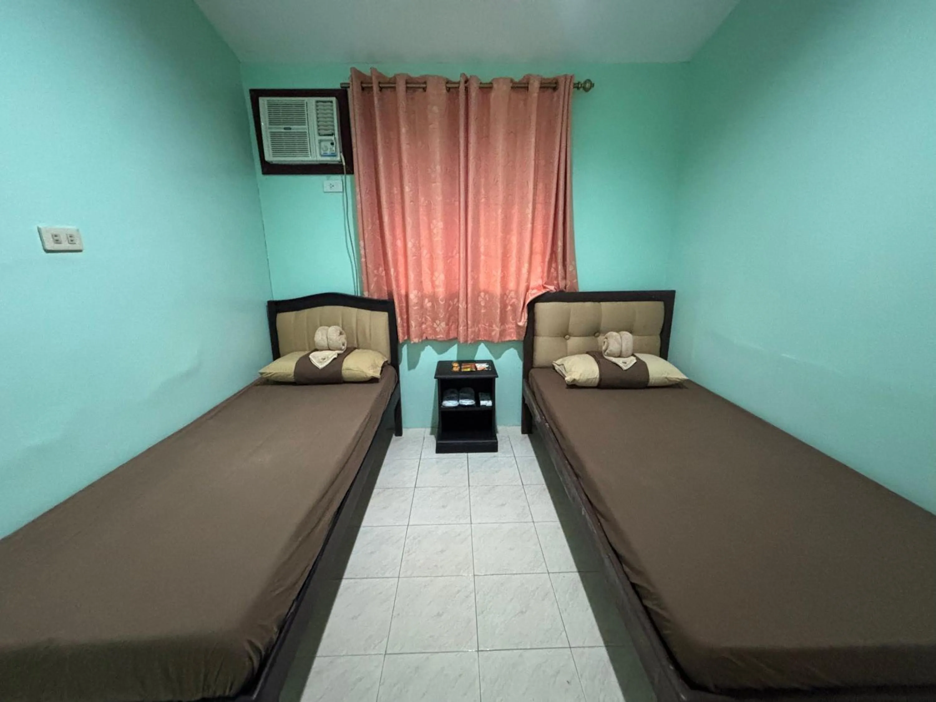 Bed in D' Leonor Inland Resort and Adventure Park