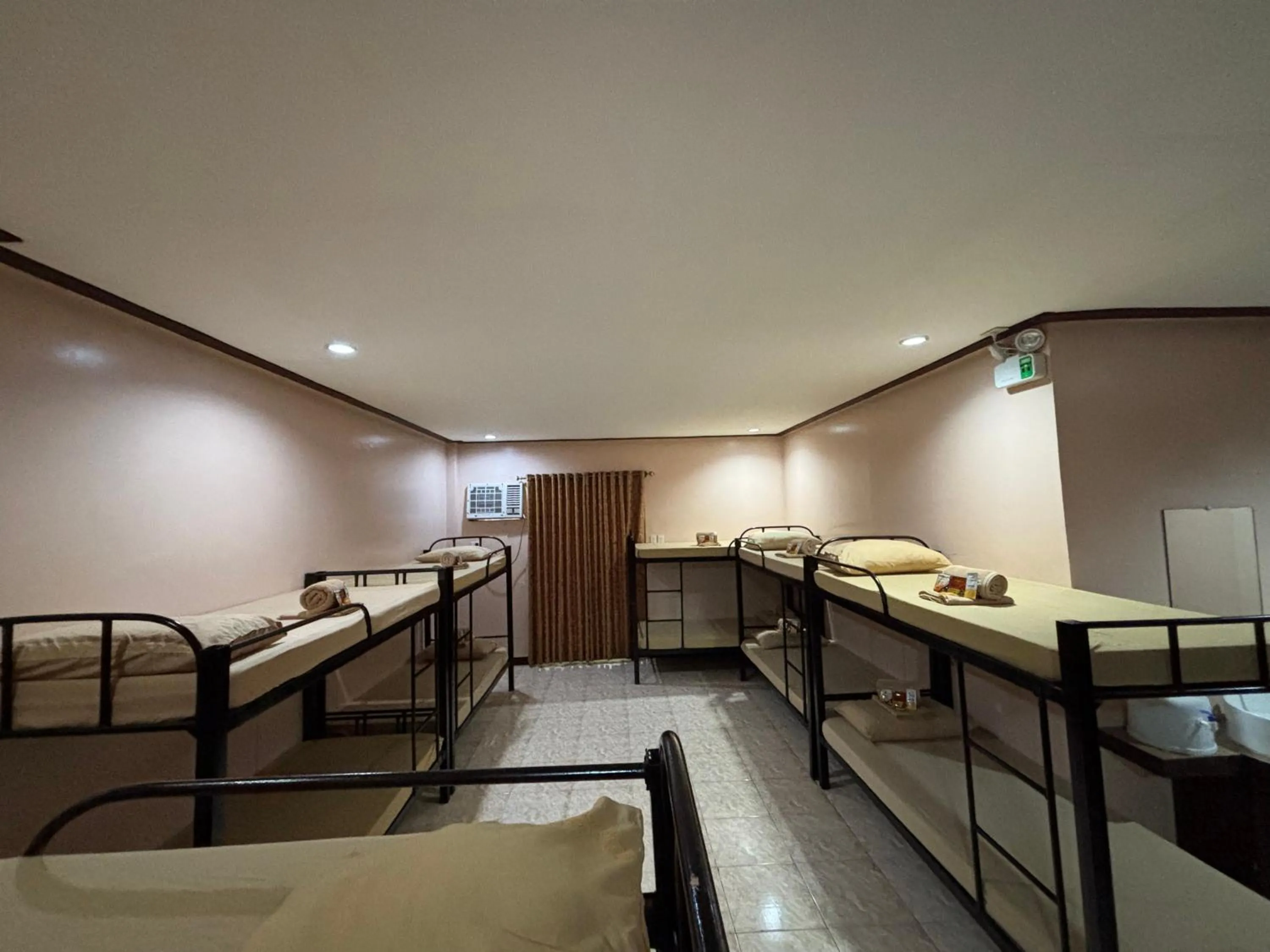 Bed in D' Leonor Inland Resort and Adventure Park