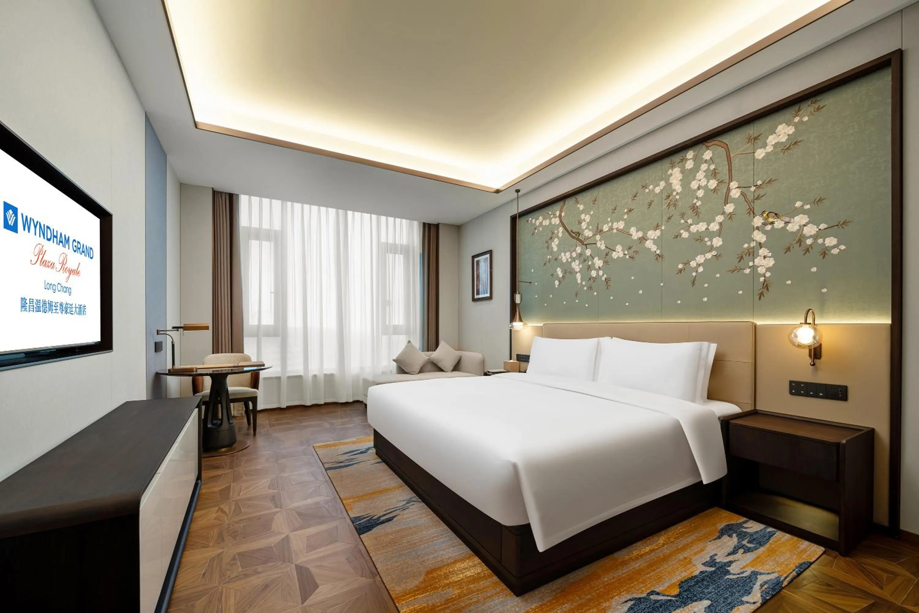 Photo of the whole room, Bed in Wyndham Grand Plaza Royale Longchang