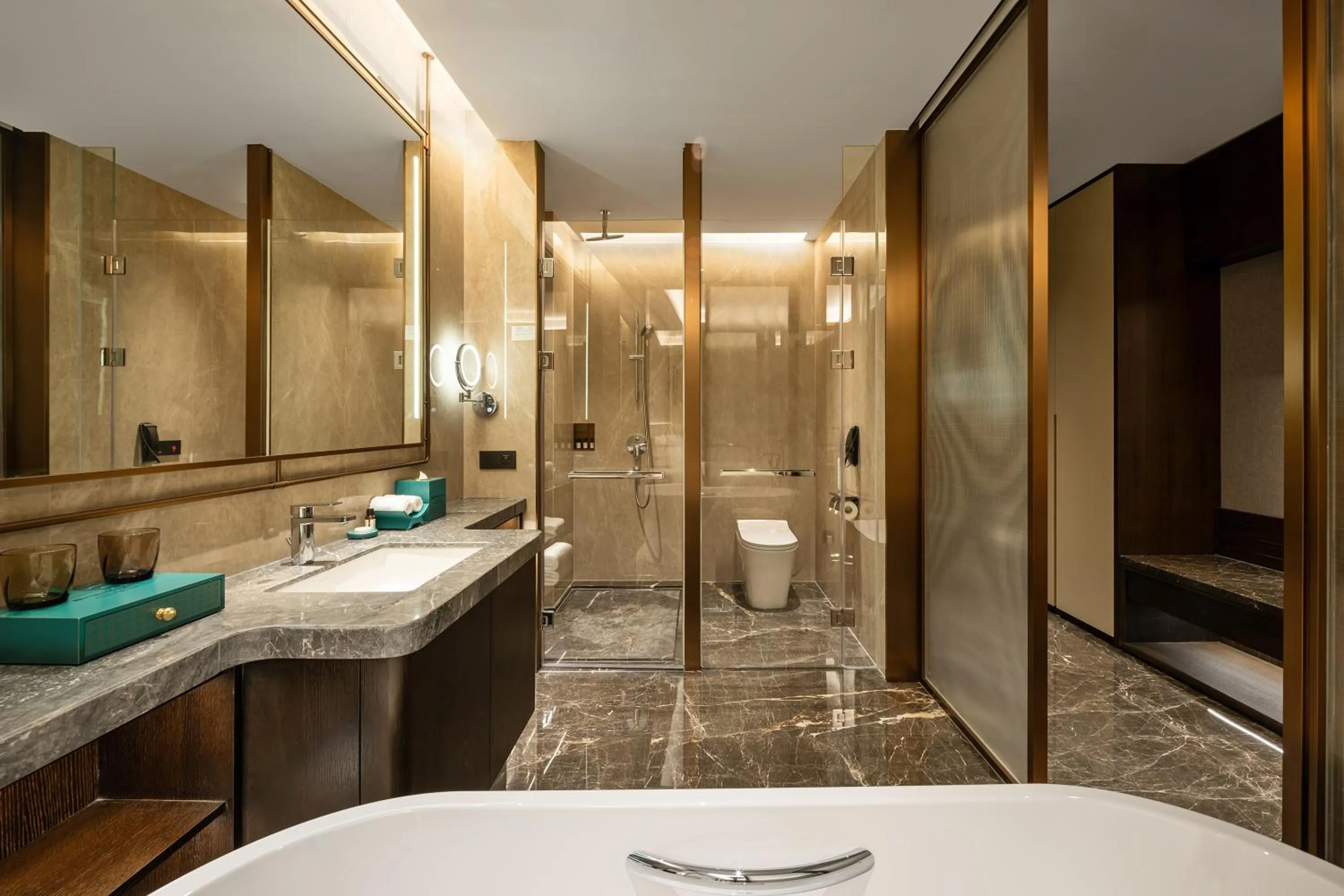 Photo of the whole room in Wyndham Grand Plaza Royale Longchang