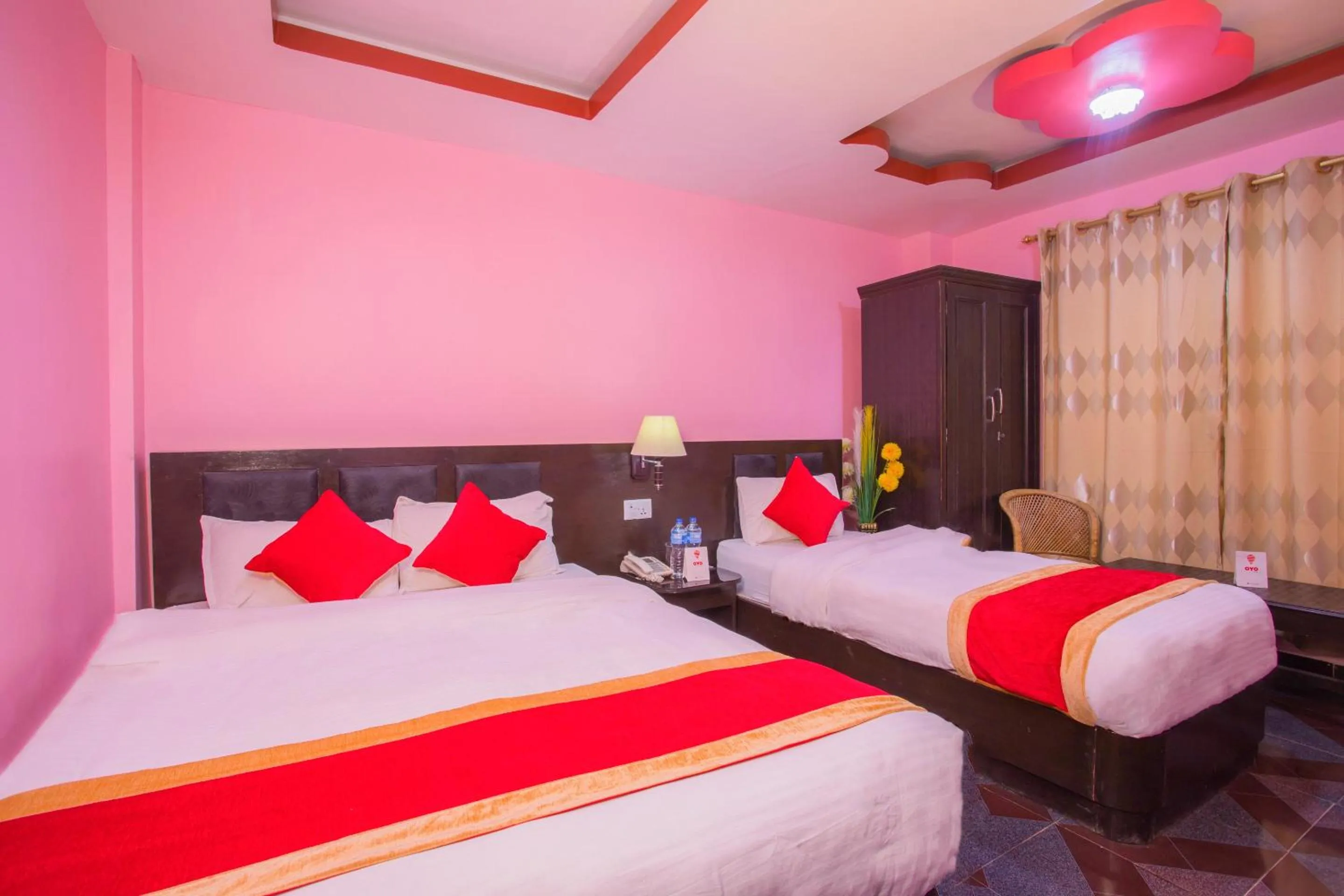 OYO 222 Hotel New Himalayan