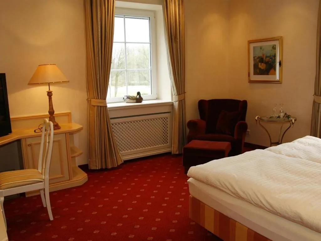 Bedroom, Bed in Ententurm - Hotel und Eventlocation