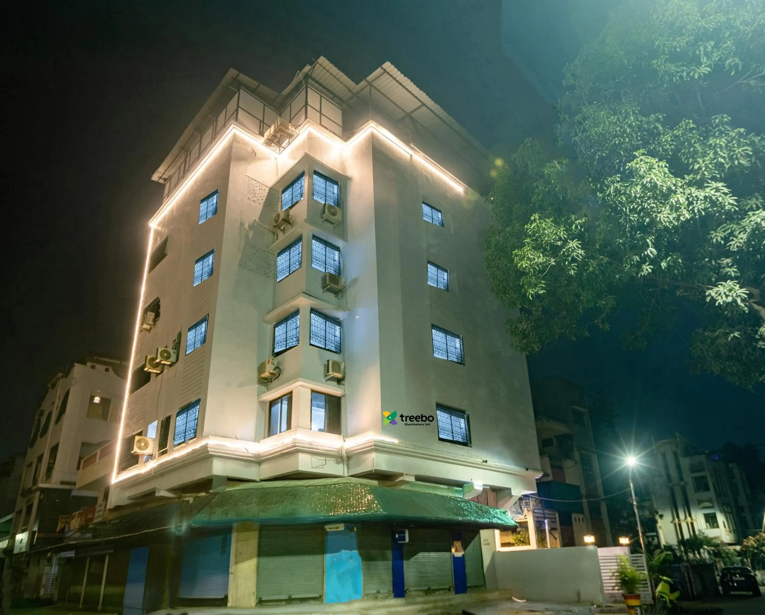 Property building in Treebo Shembekars Inn