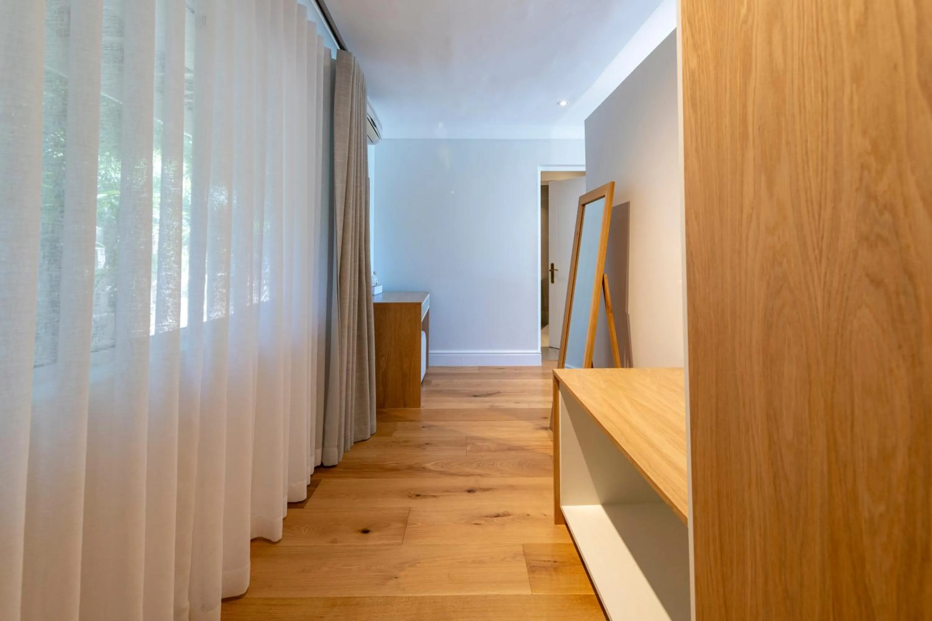 Hide-Away Guest House