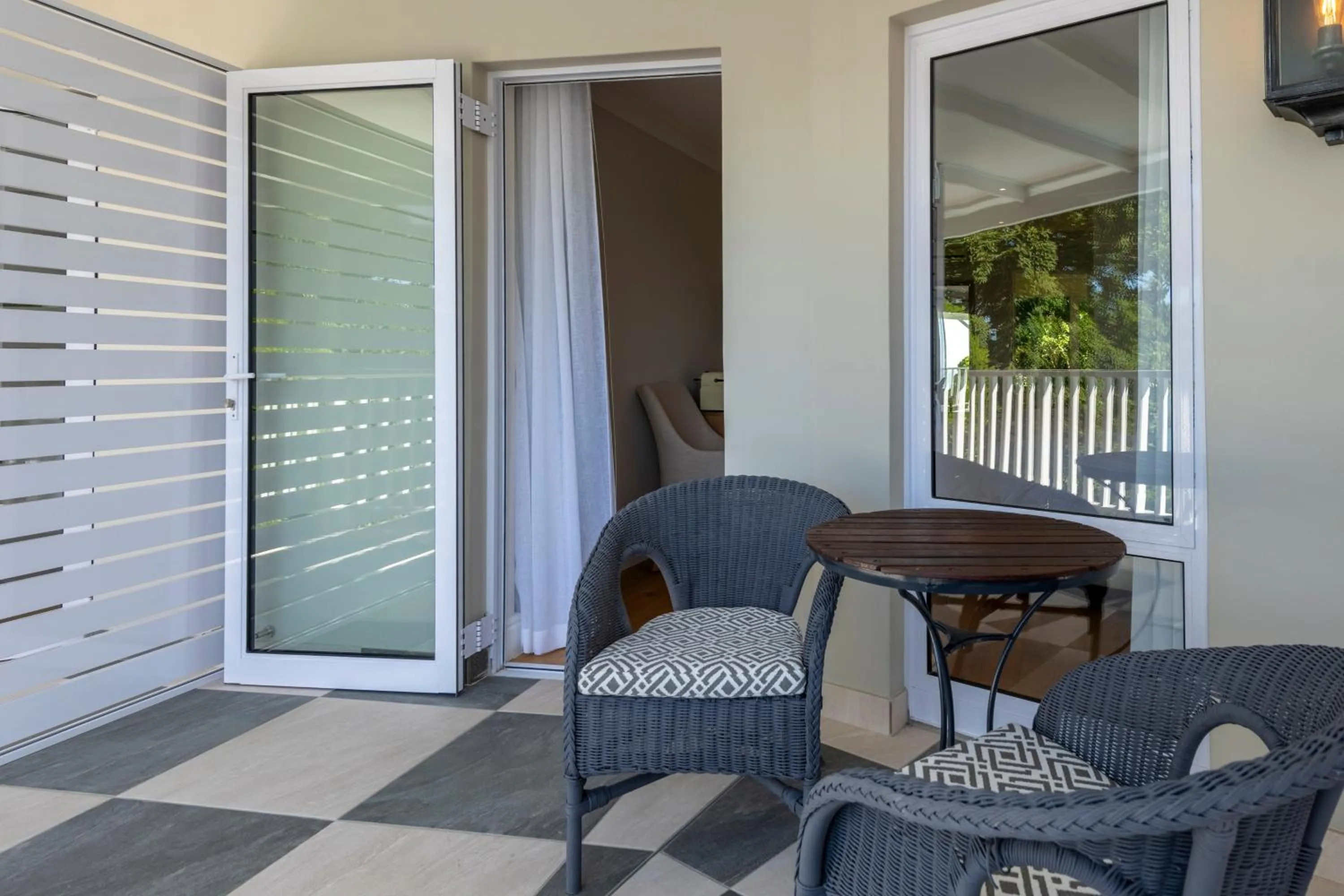 Hide-Away Guest House