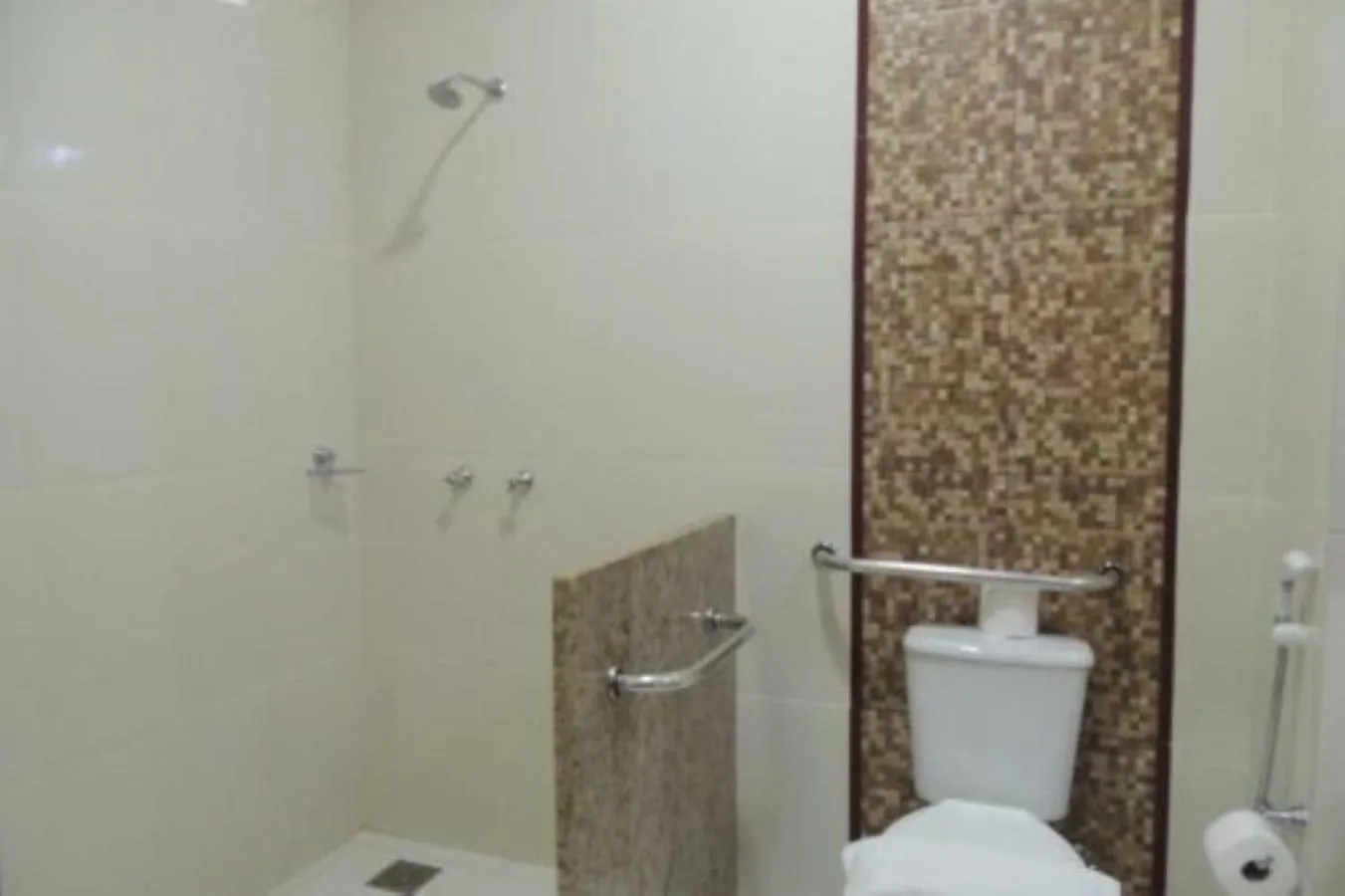 Bathroom in Hotel Vale Do Xingu