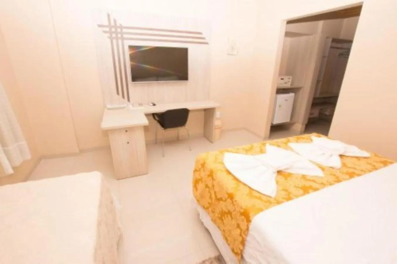 Photo of the whole room, Bed in Hotel Vale Do Xingu