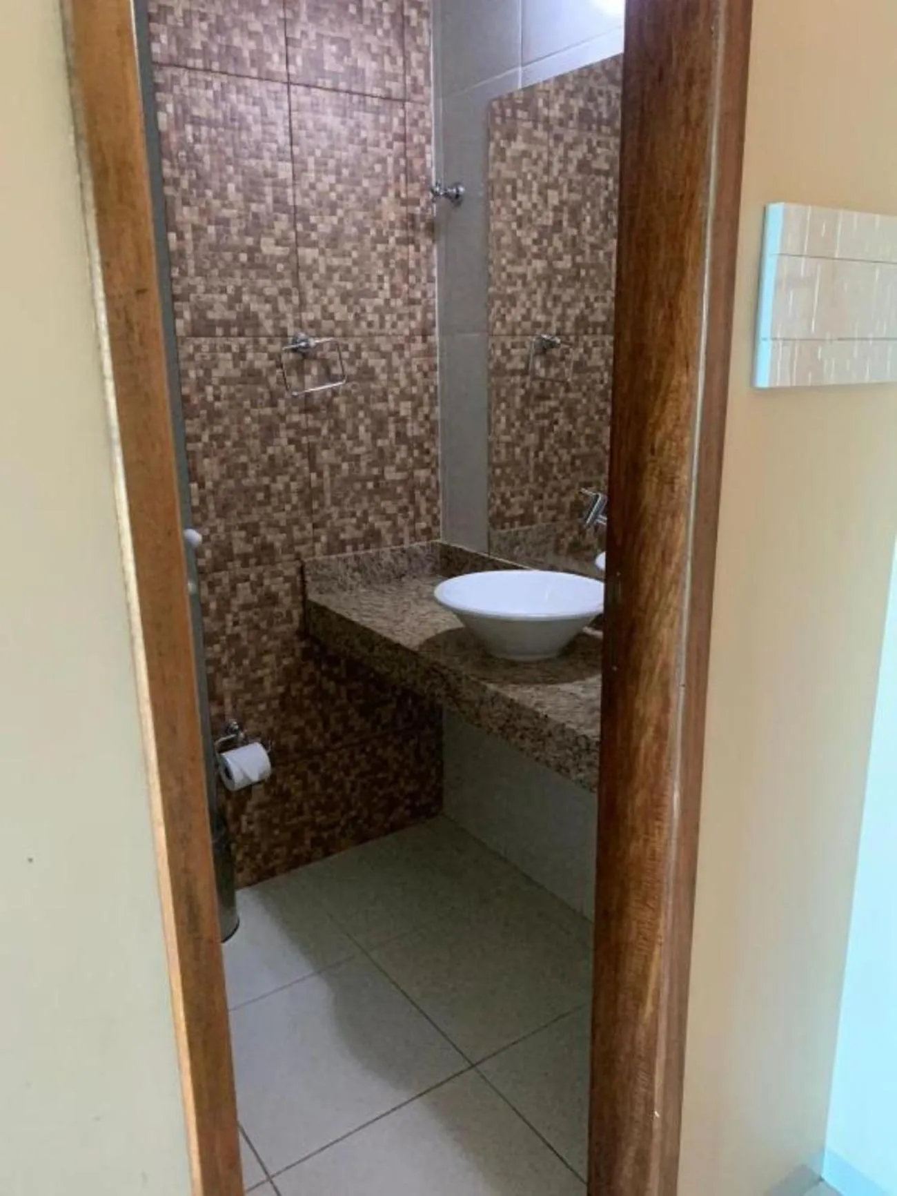 Toilet in Hotel Vale Do Xingu