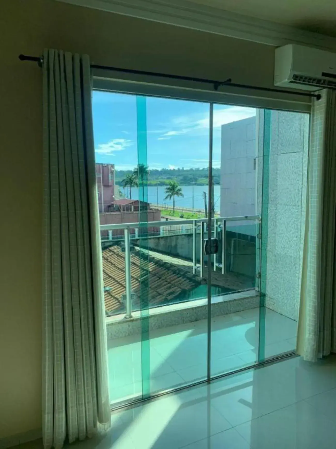 Double Room with Balcony - single occupancy in Hotel Vale Do Xingu Double Room with Balcony - single occupancy in Hotel Vale Do Xingu