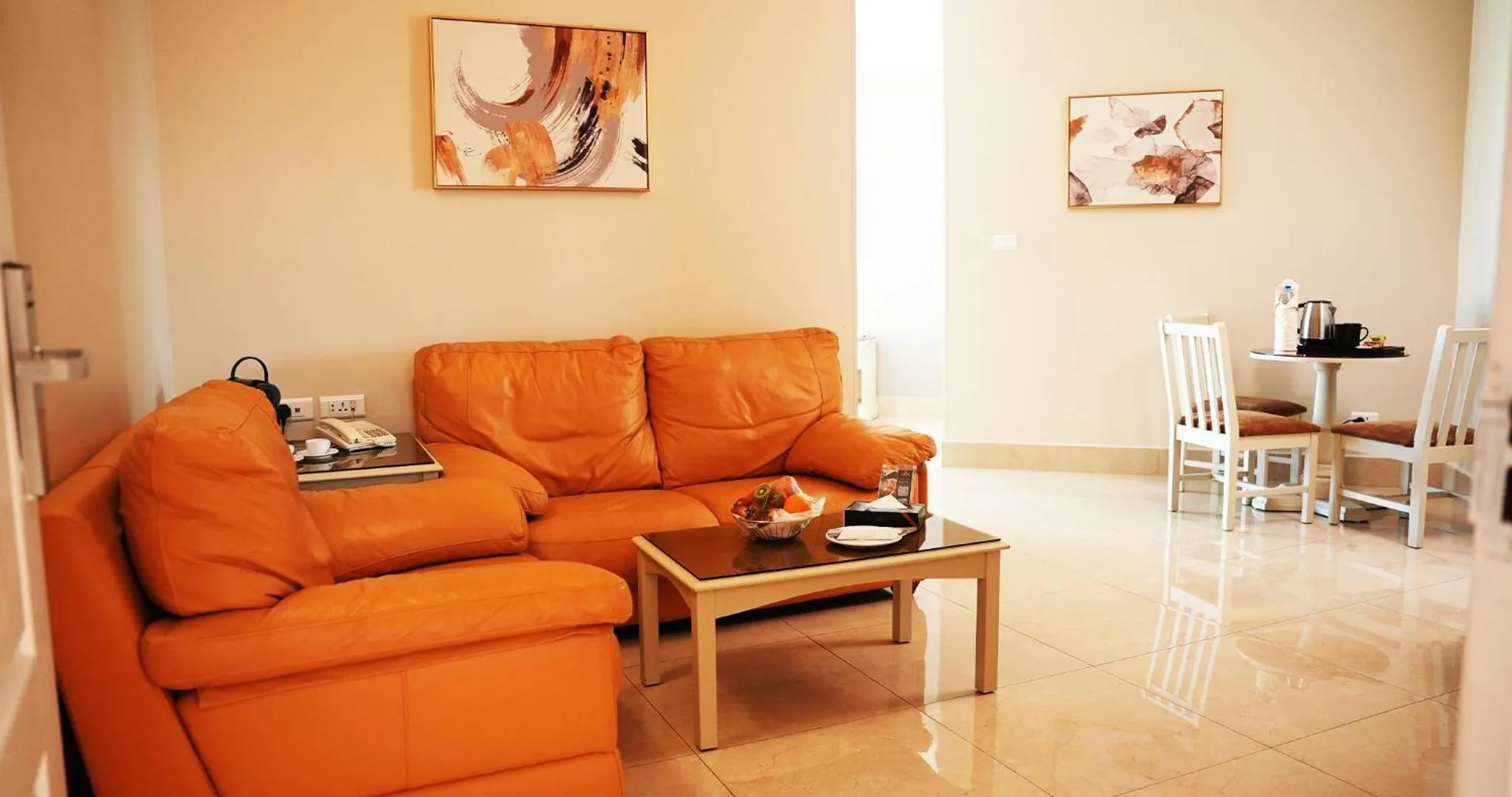 Living room in Amman West Luxury Hotel By Azar