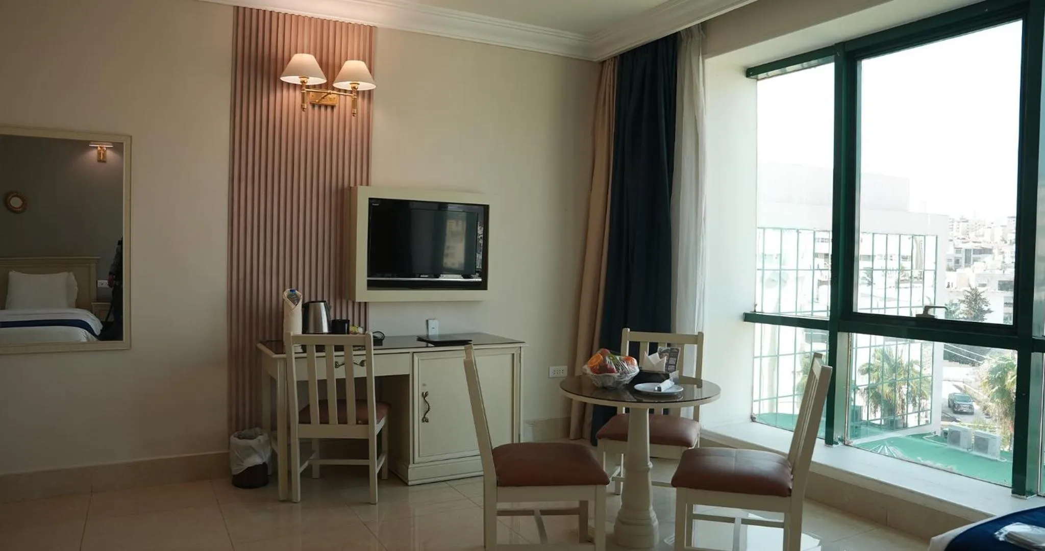 TV and multimedia in Amman West Luxury Hotel By Azar