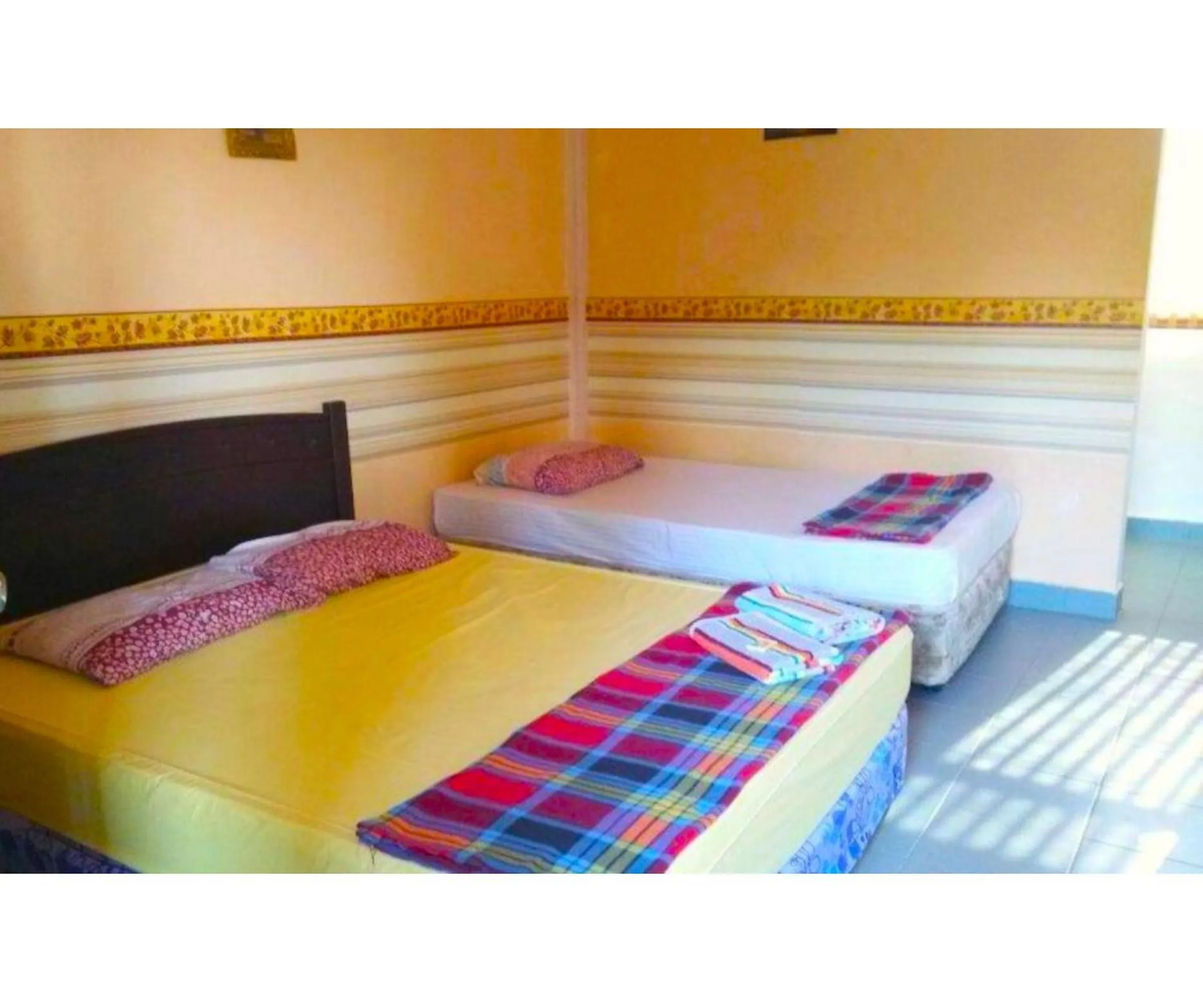 Bedroom, Bed in OYO 91245 Chenang Lodge Motel