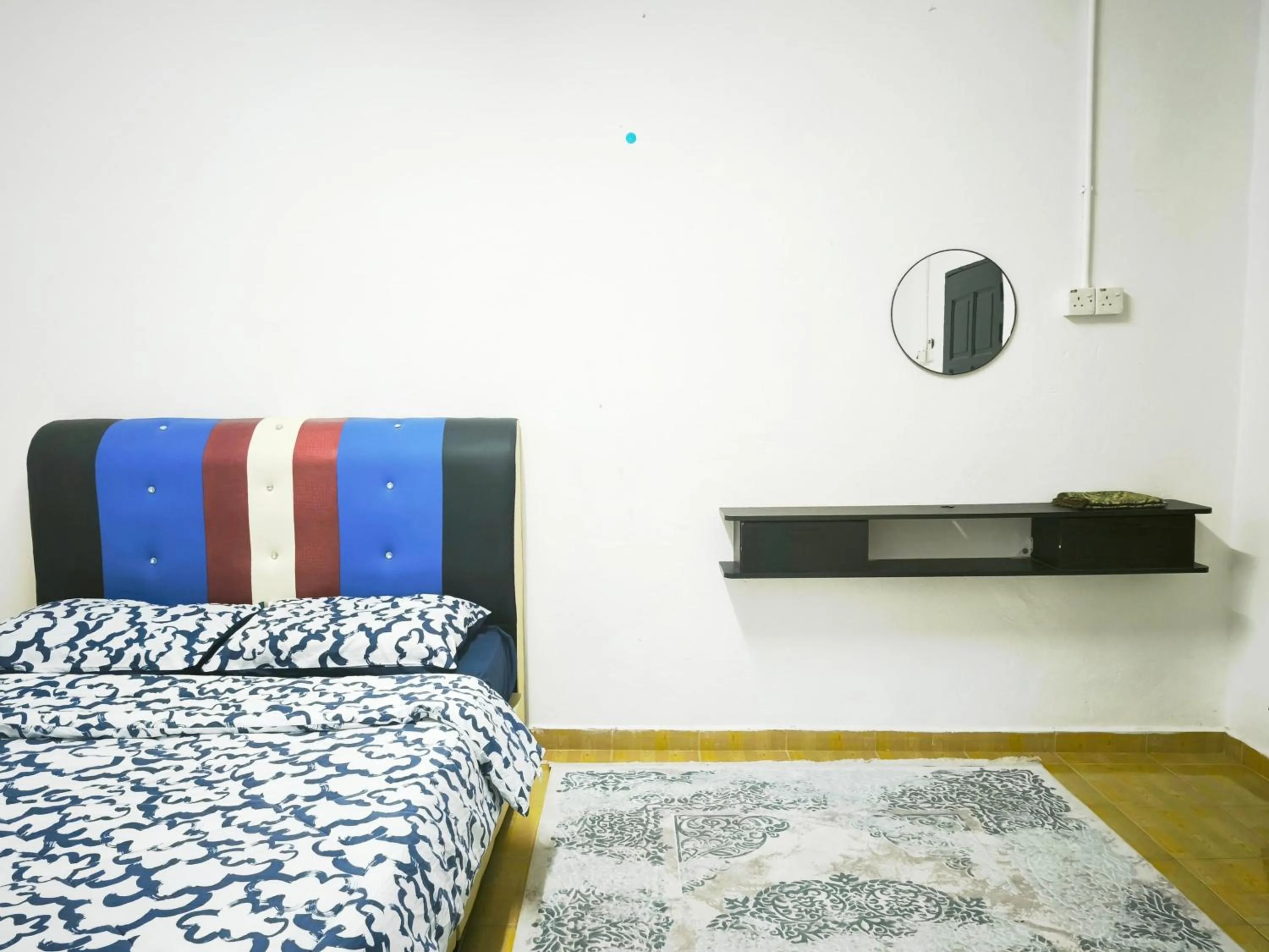 Bedroom, Bed in OYO 91244 Aufa Chalet