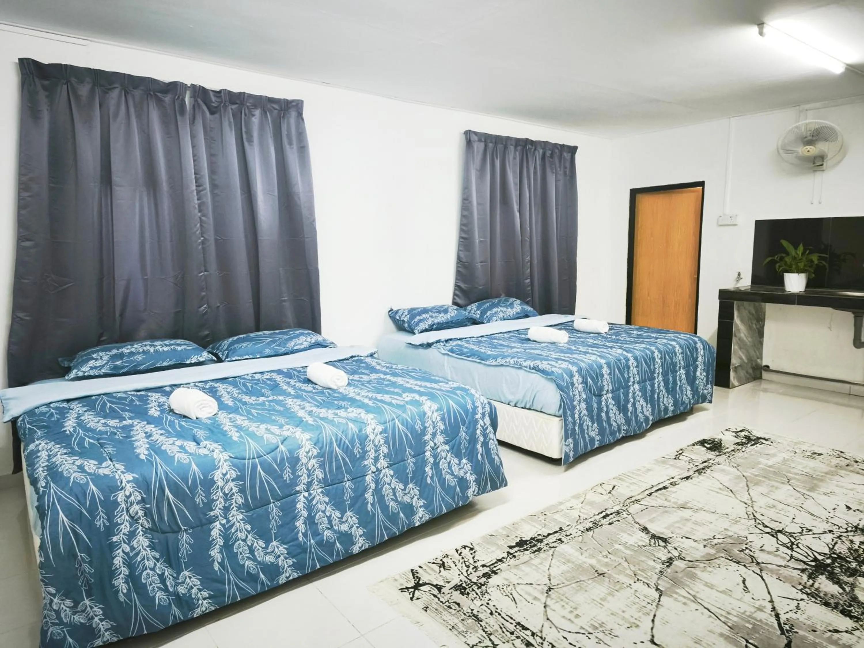 Bedroom, Bed in OYO 91244 Aufa Chalet