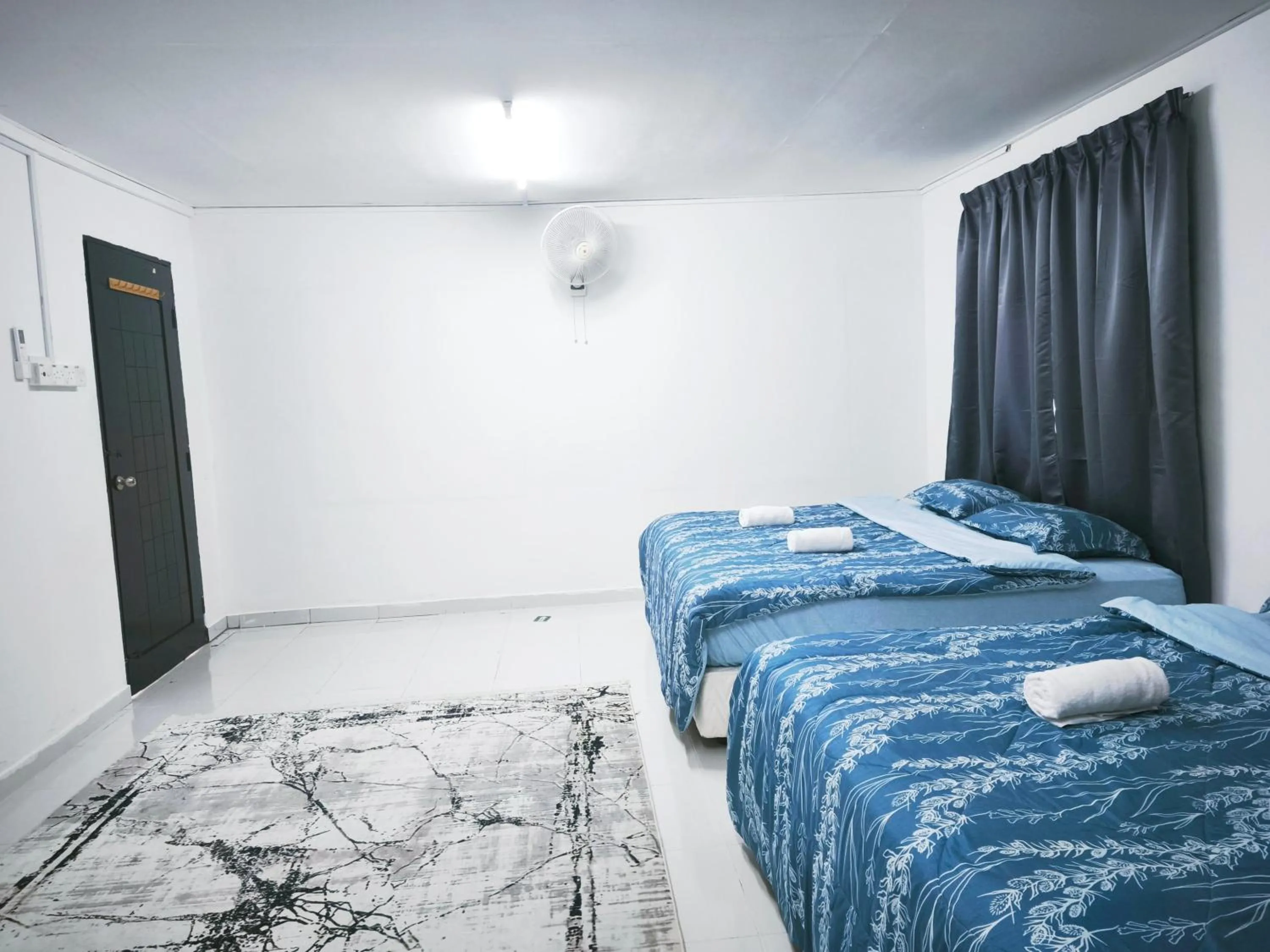 Bedroom, Bed in OYO 91244 Aufa Chalet