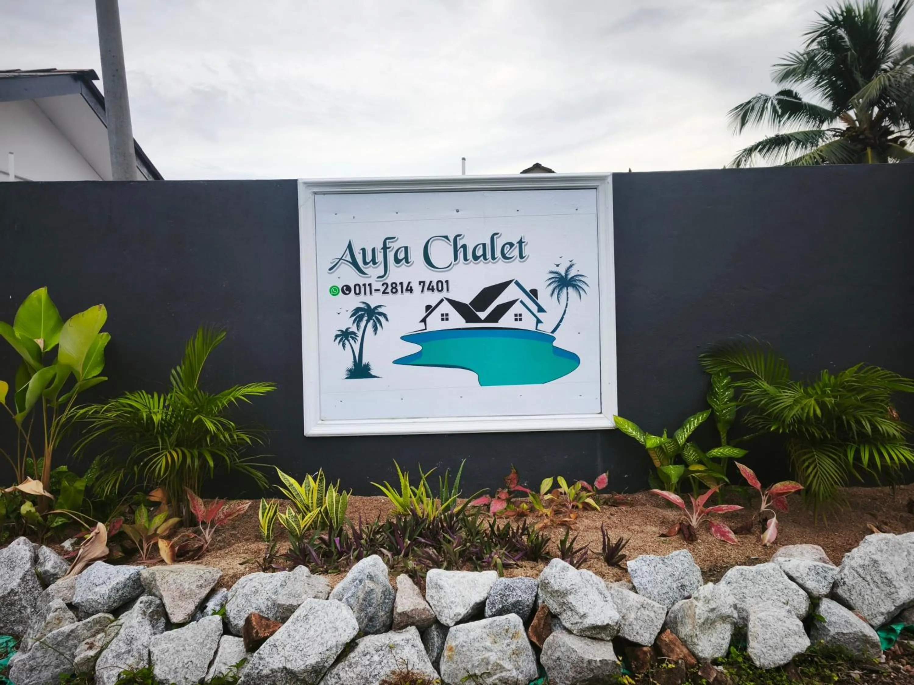Facade/entrance in OYO 91244 Aufa Chalet