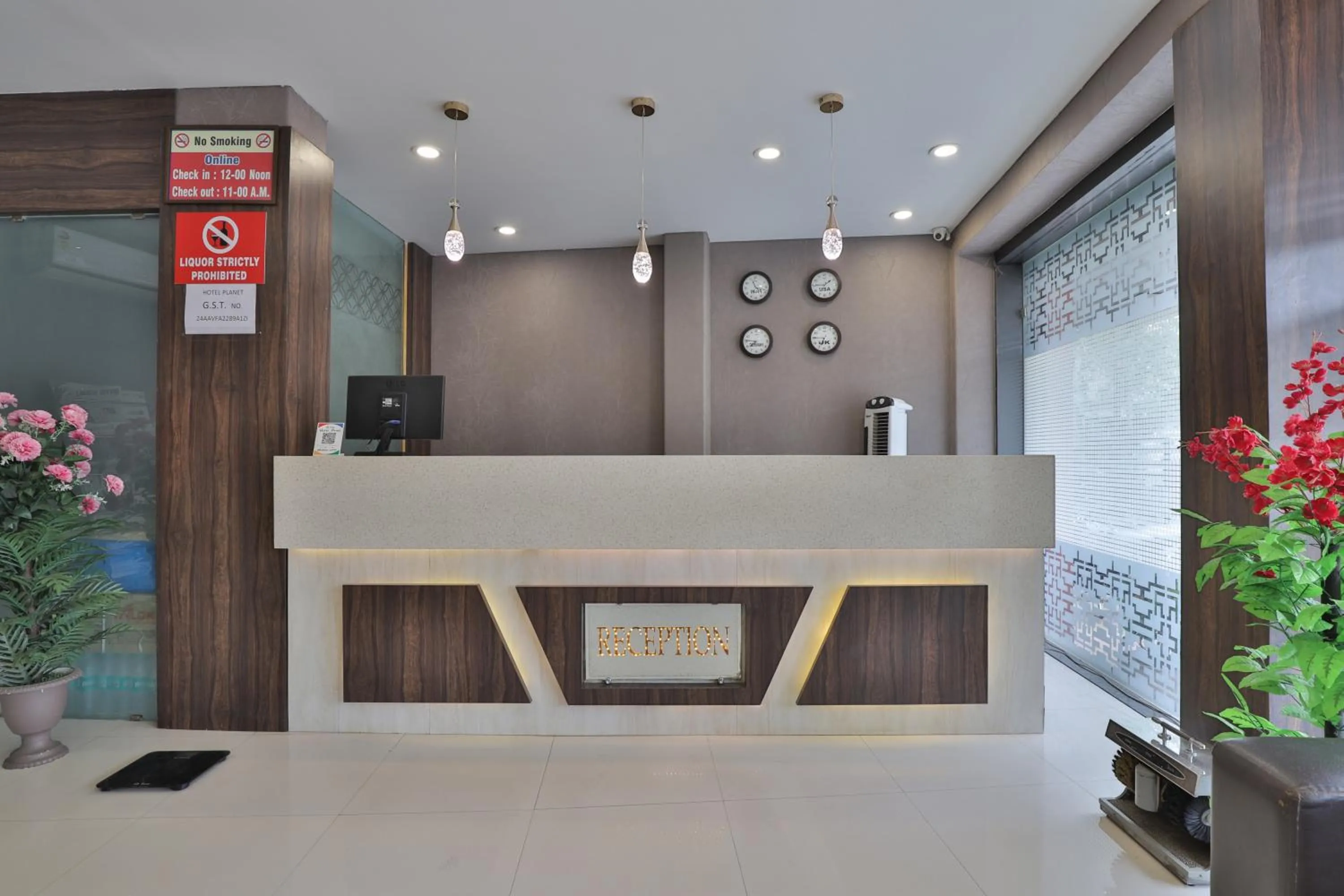 Hotel Planet