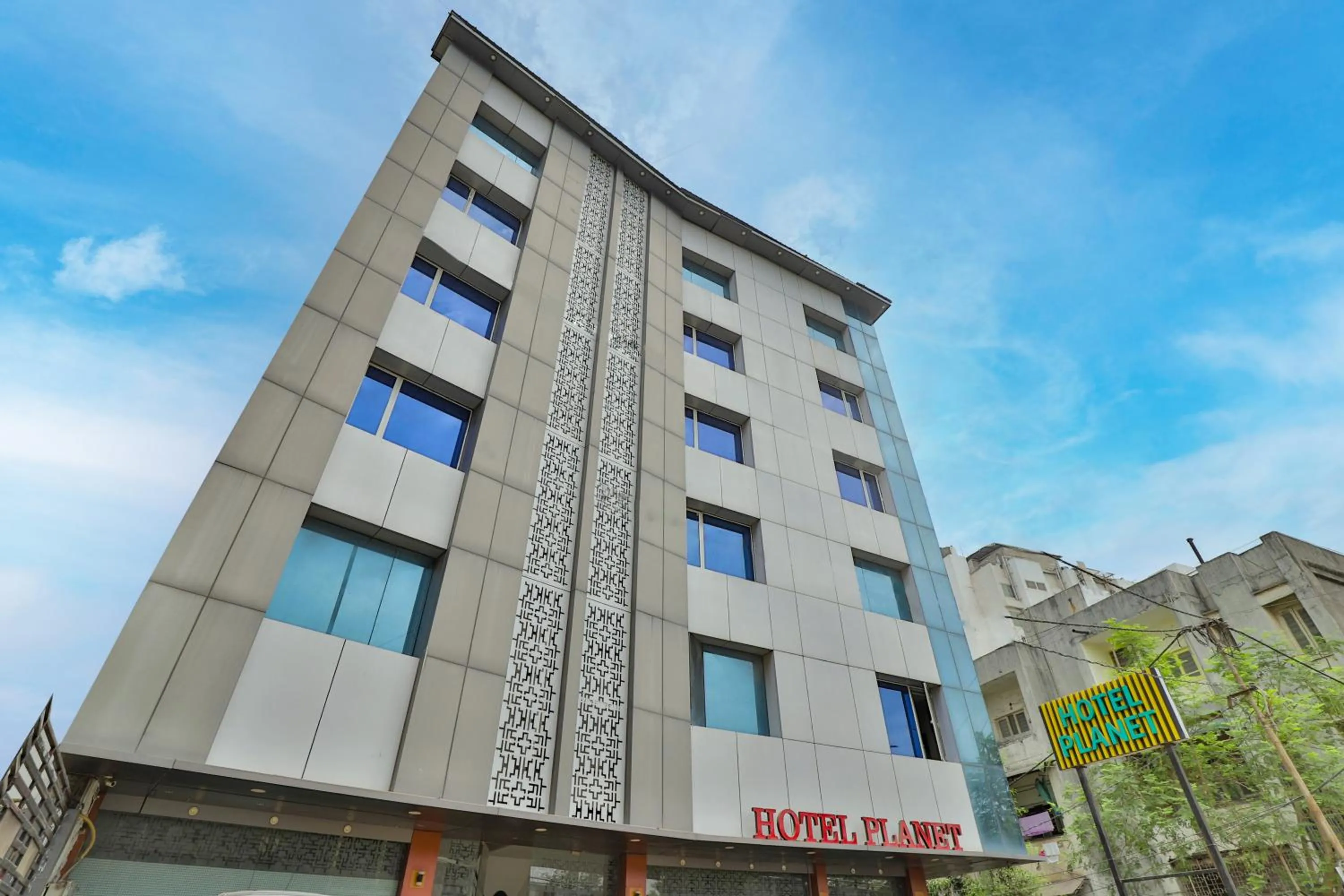 Hotel Planet