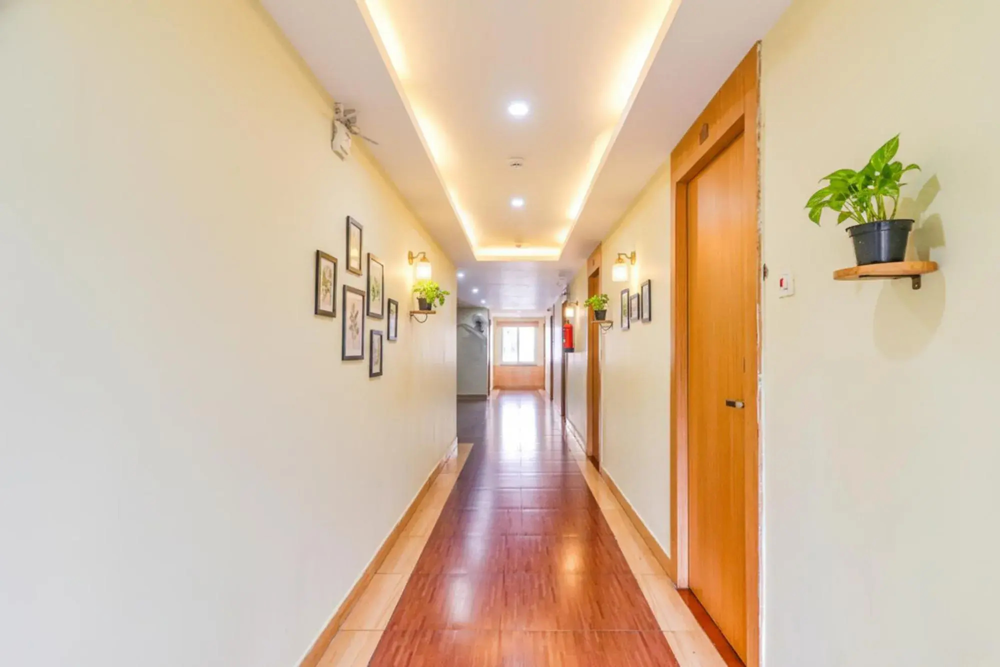 Lobby or reception in FabHotel Keerthi's Anupama - Nr Indira Gandhi Stadium Lobby or reception in FabHotel Keerthi's Anupama - Nr Indira Gandhi Stadium