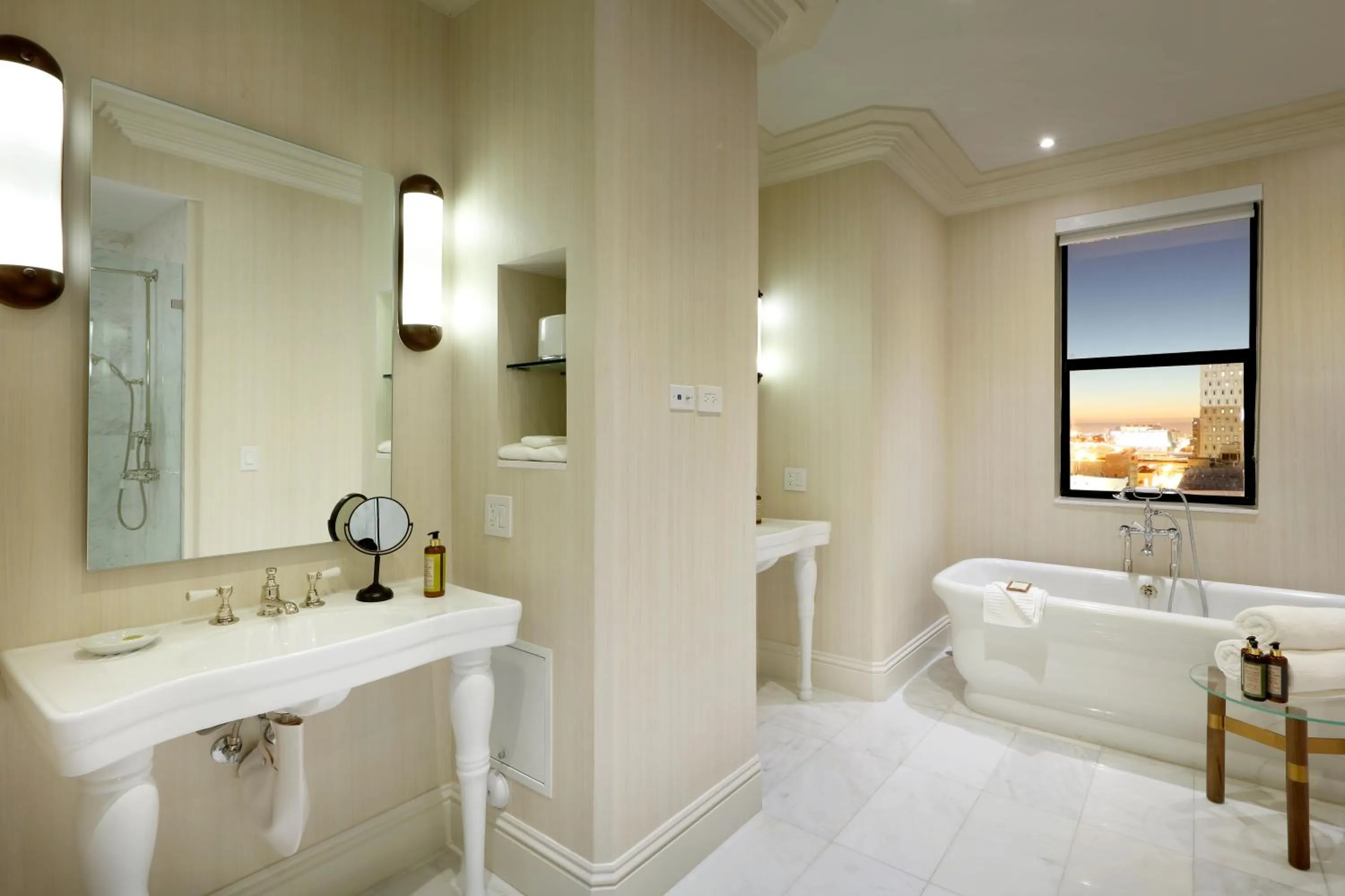 Bathroom in Eurostars Langford