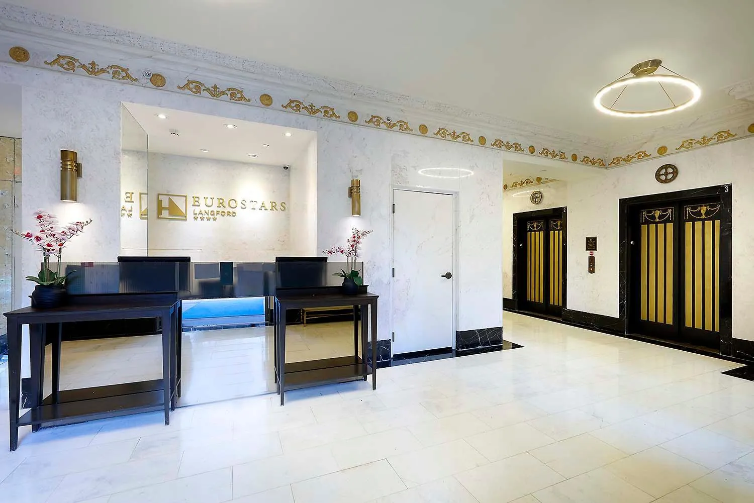 Lobby or reception in Eurostars Langford